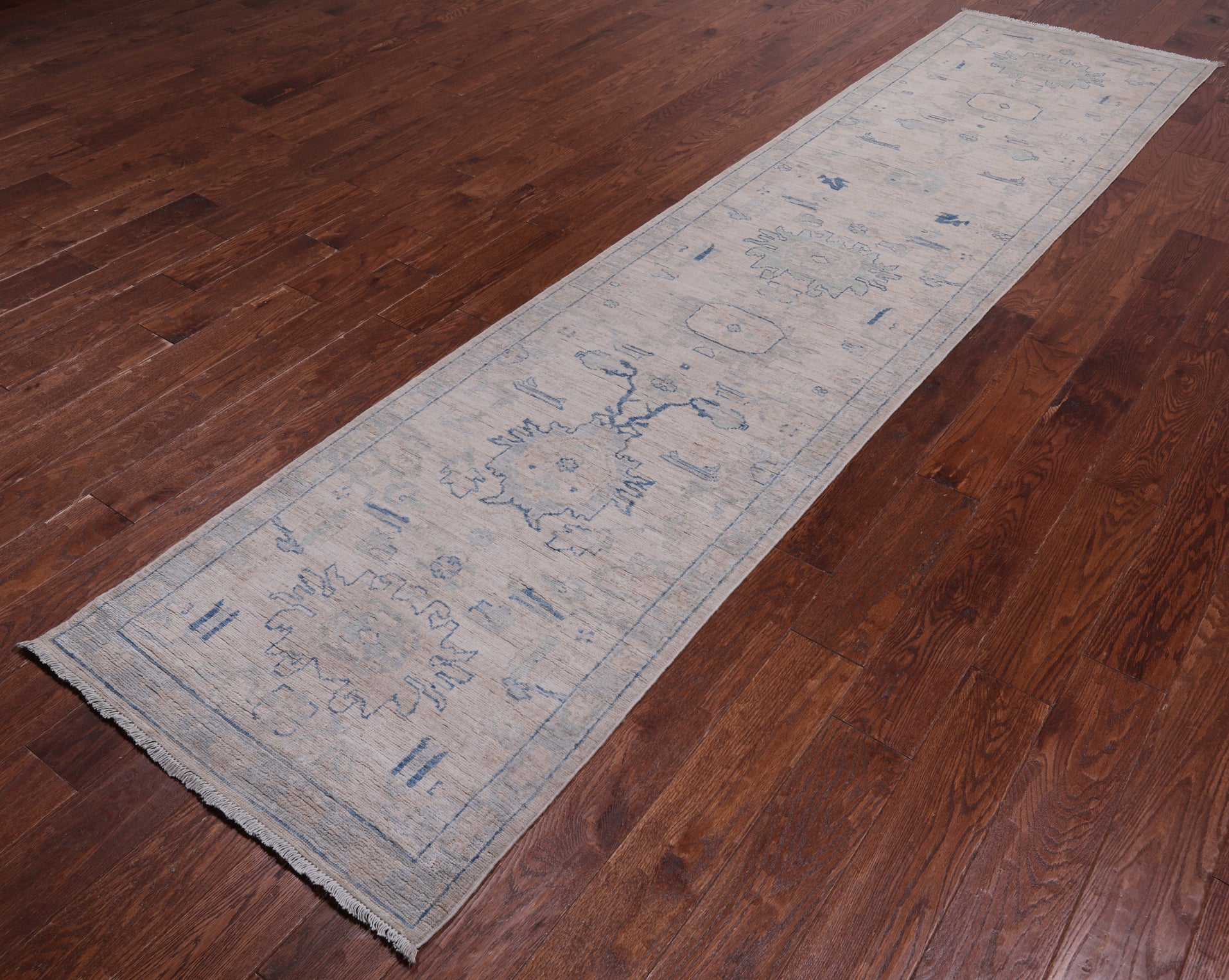 Ivory Peshawar Washed Out Handmade Wool Runner Rug - 2' 7" X 11' 4"