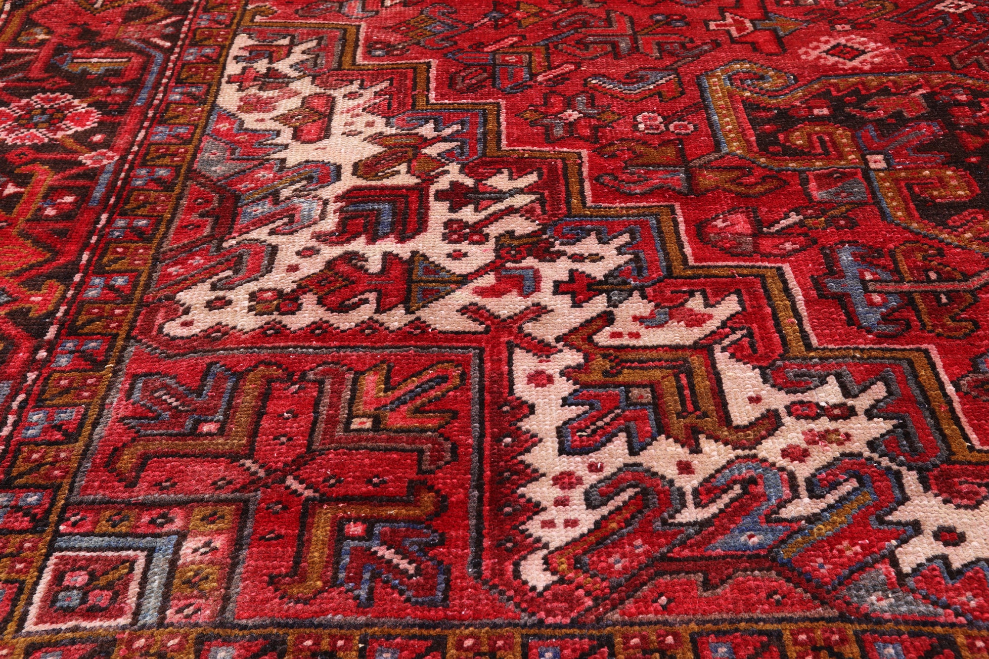 Red Vintage Persian Heriz Serapi Handmade Wool Rug - 8' 1" X 10' 9"