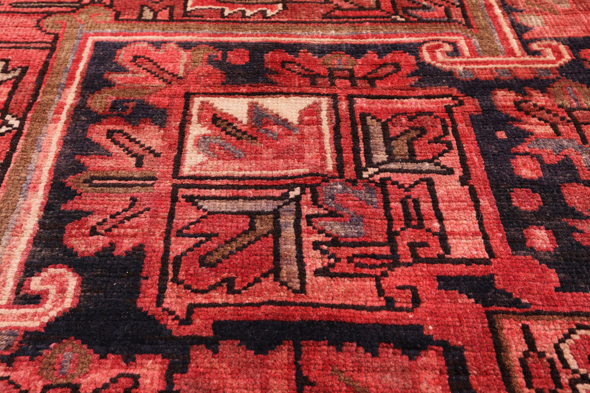 Rust Vintage Persian Heriz Serapi Handmade Wool Rug - 7' 7" X 10' 5"