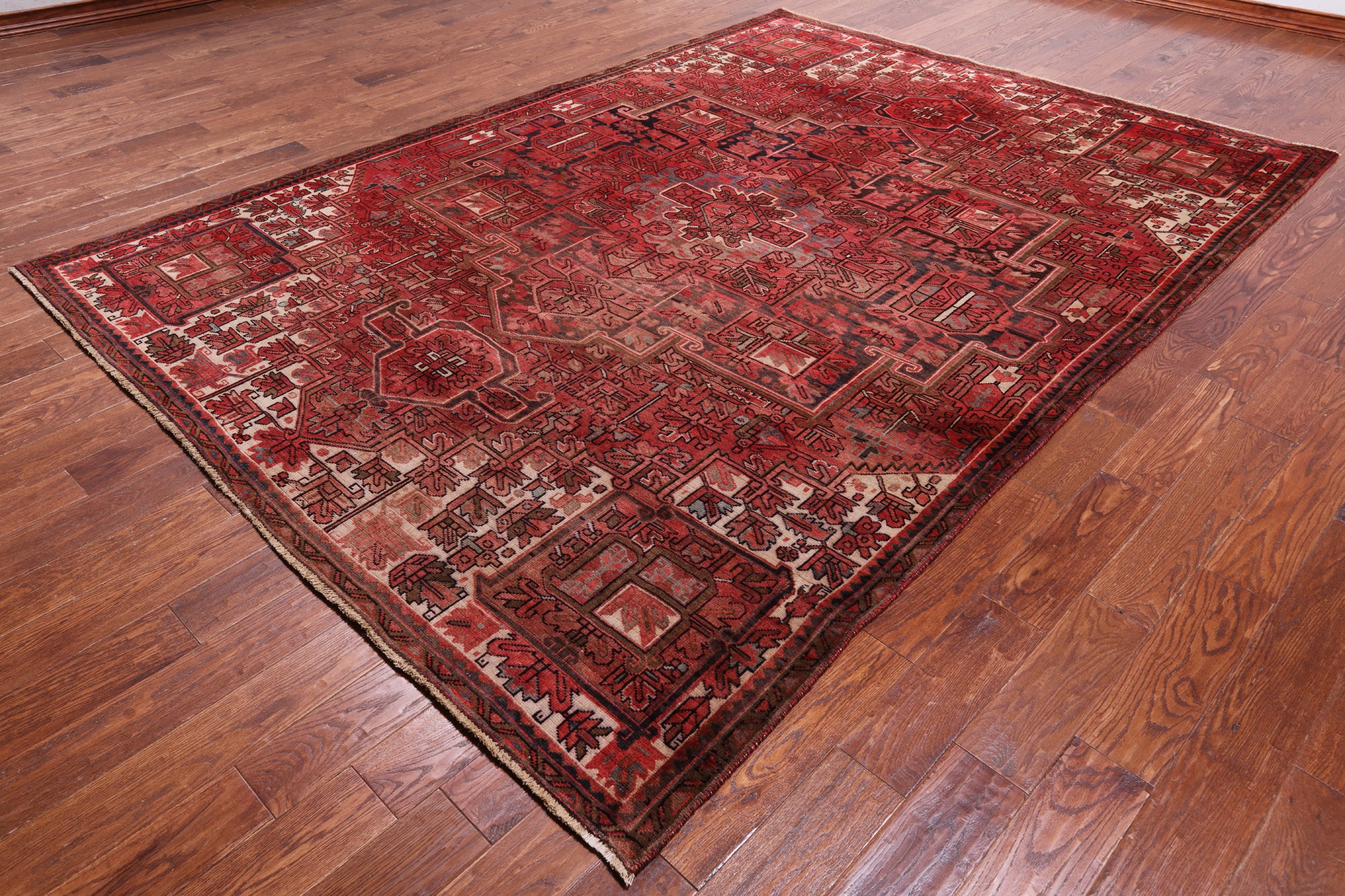 Rust Vintage Persian Heriz Serapi Handmade Wool Rug - 7' 7" X 10' 5"