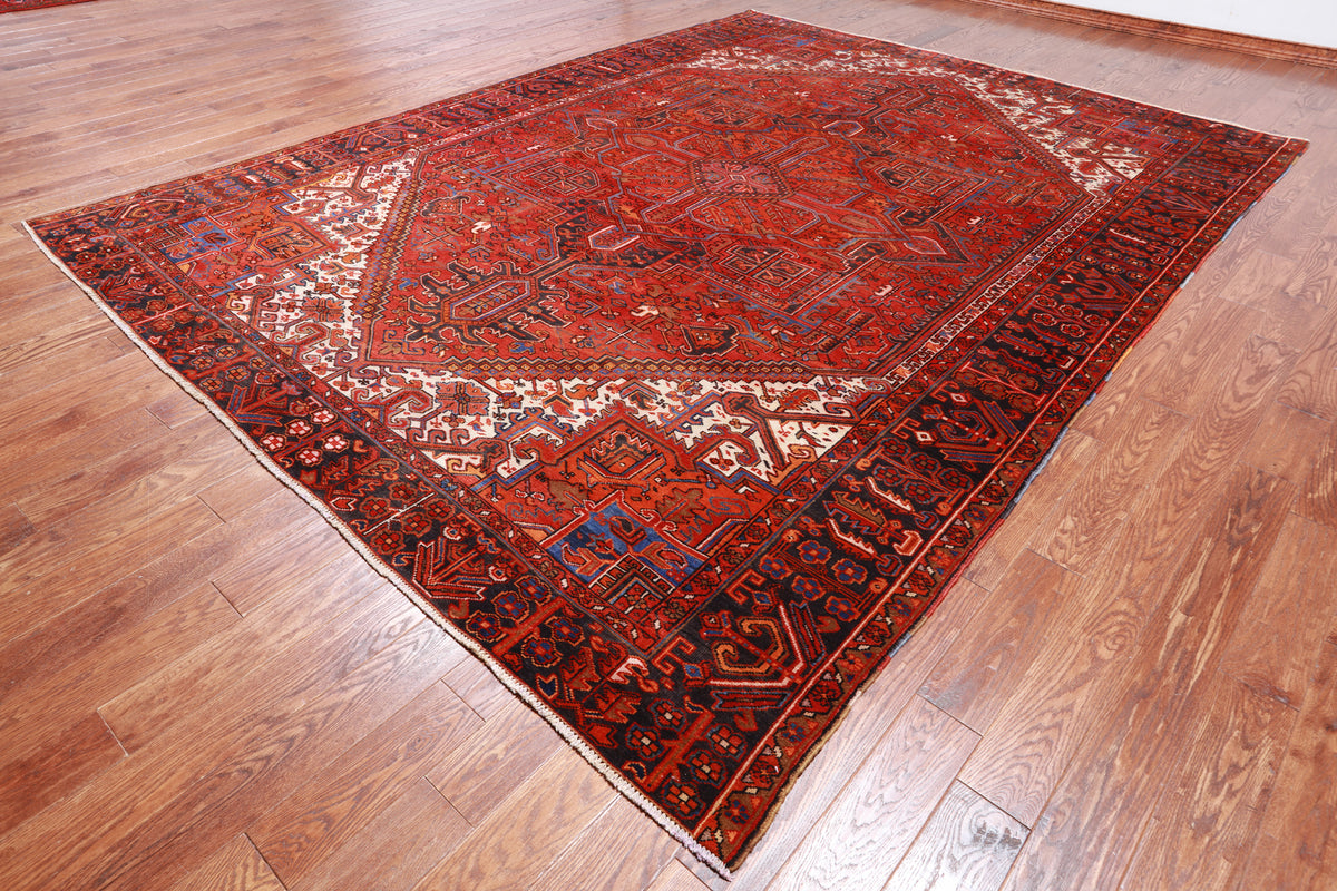 Red Vintage Persian Heriz Serapi Hand-Knotted Wool Rug - 9' 6" X 12' 7"