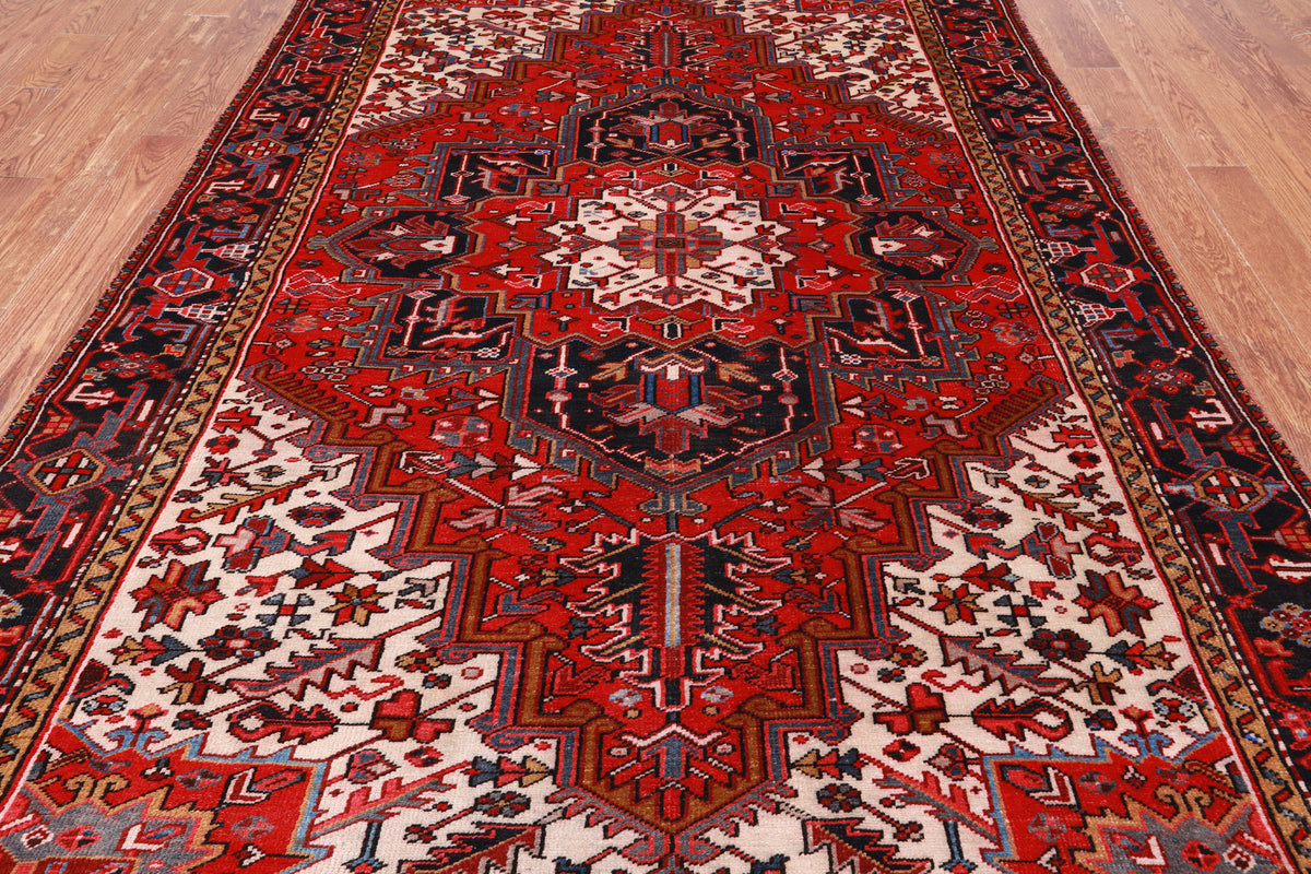 Red Vintage Persian Heriz Serapi Handmade Wool Rug - 6' 6" X 10' 2"