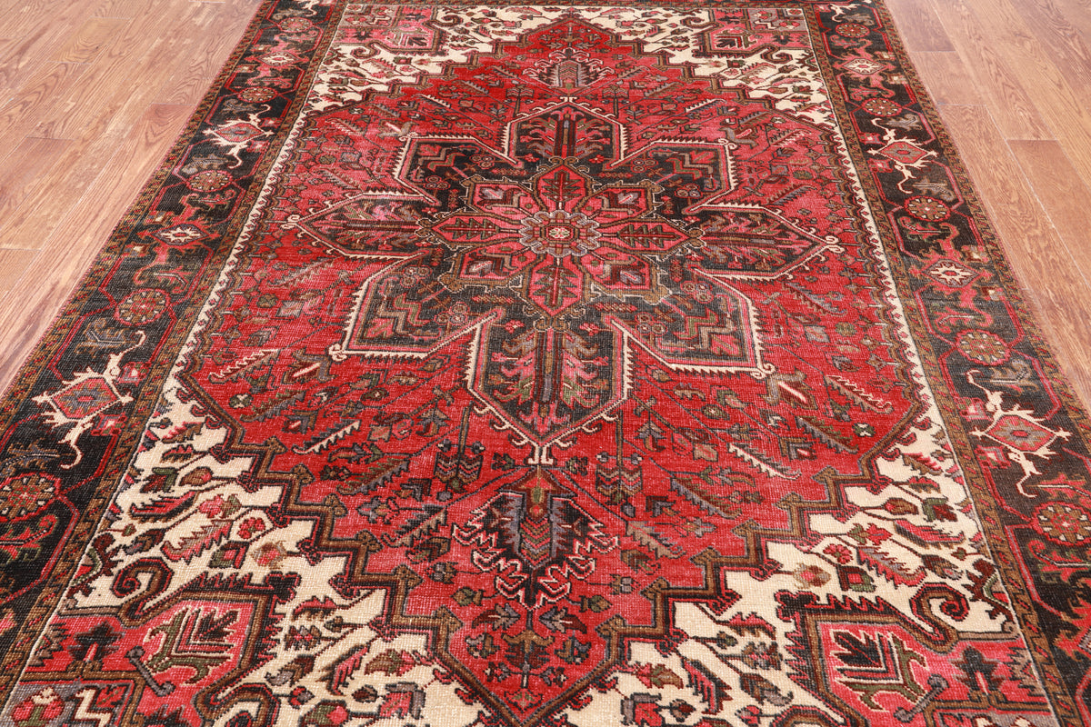 Red Vintage Persian Heriz Serapi Handmade Wool Rug - 6' 7" X 9' 3"