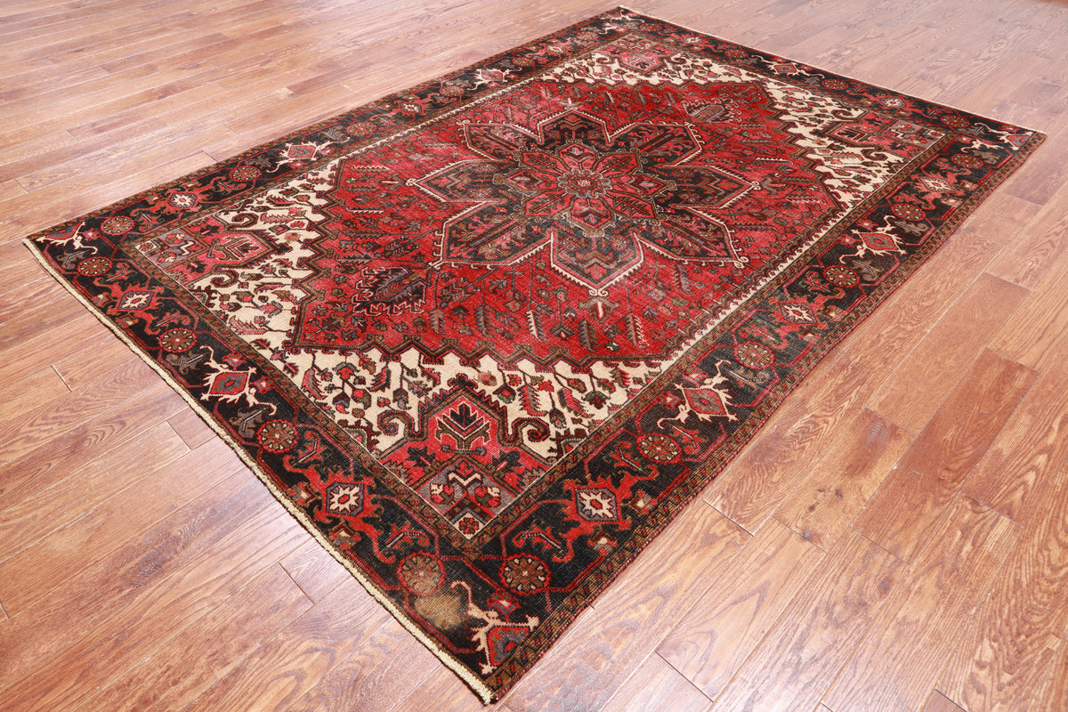 Red Vintage Persian Heriz Serapi Handmade Wool Rug - 6' 7" X 9' 3"