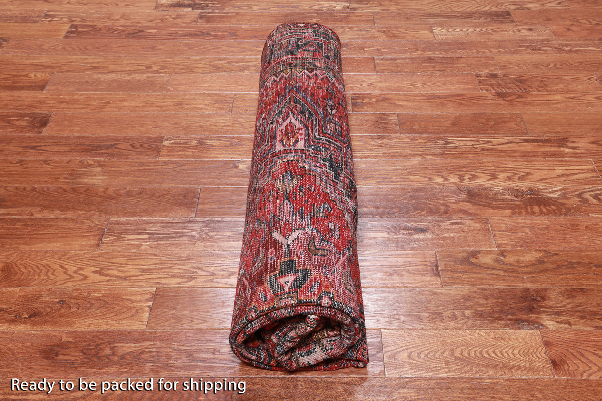 Red Vintage Persian Heriz Serapi Handmade Wool Rug - 7' 9" X 11' 0"