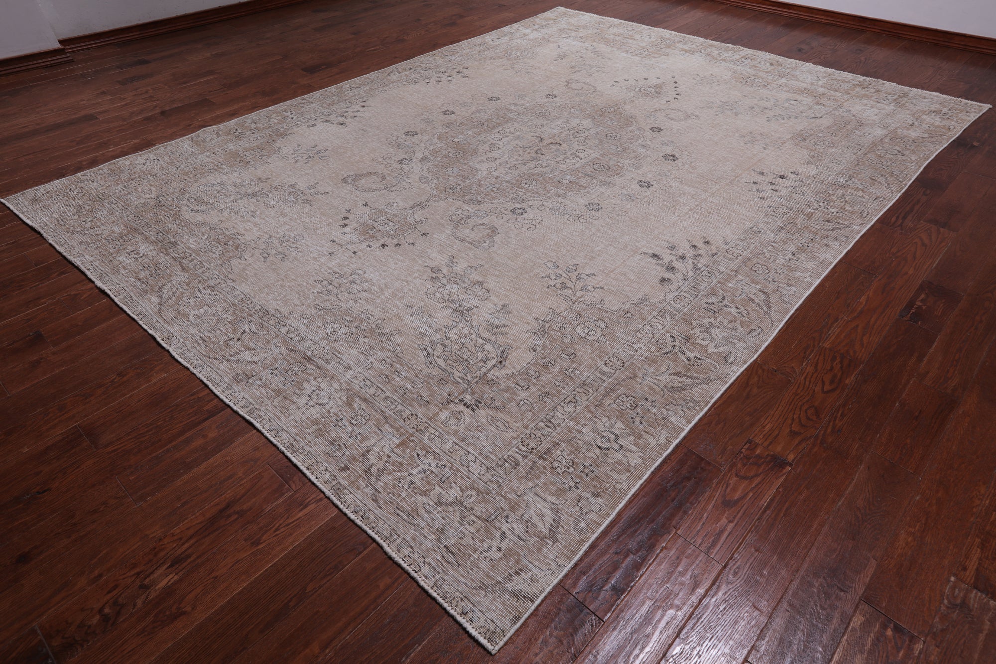 SUPER SALE Ivory Persian Vintage White Wash Handmade Wool Area Rug - 9' 2" X 12' 7"