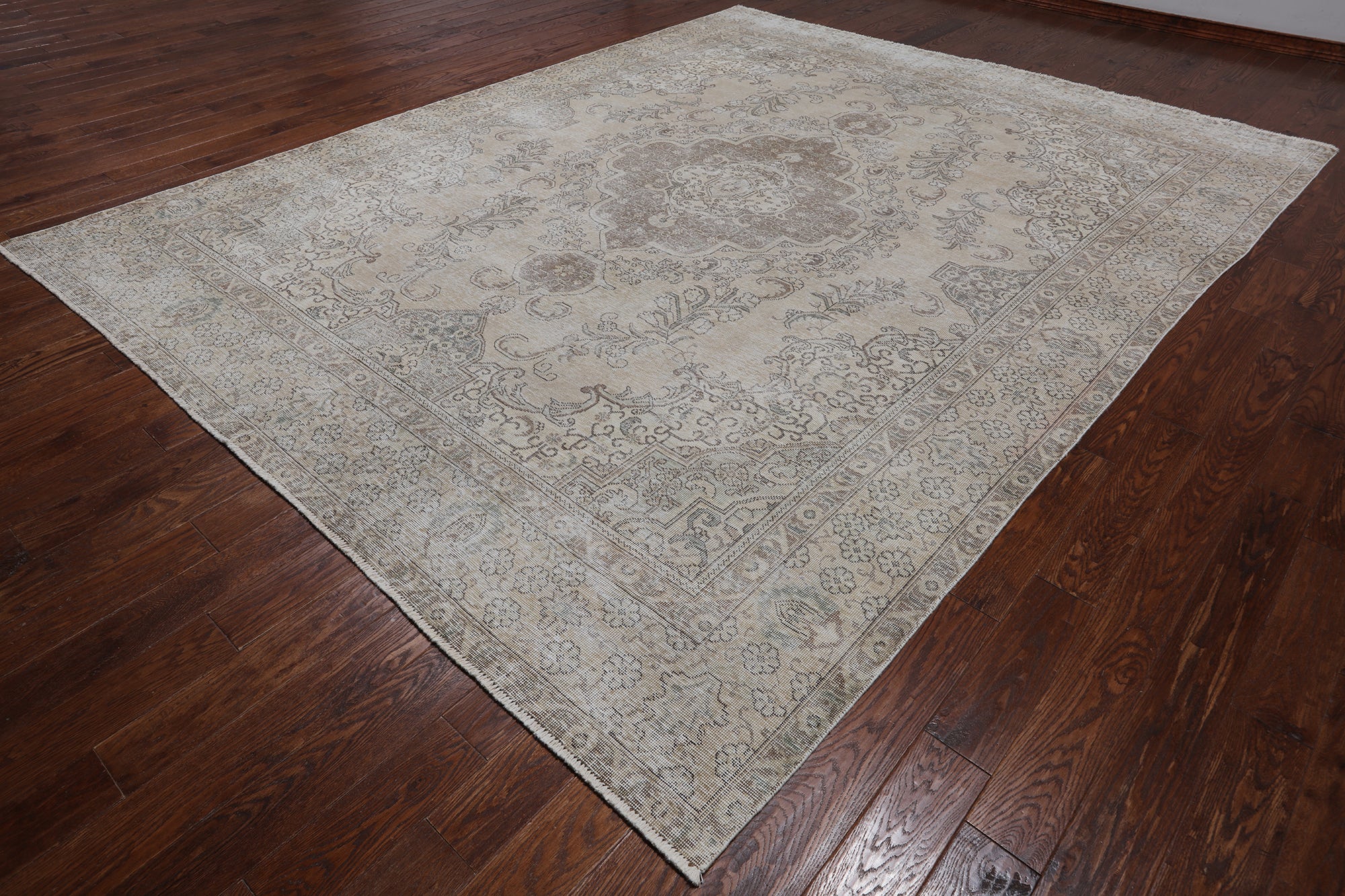 SUPER SALE Ivory Persian Vintage White Wash Hand Knotted Wool Area Rug - 9' 8" X 12' 5"