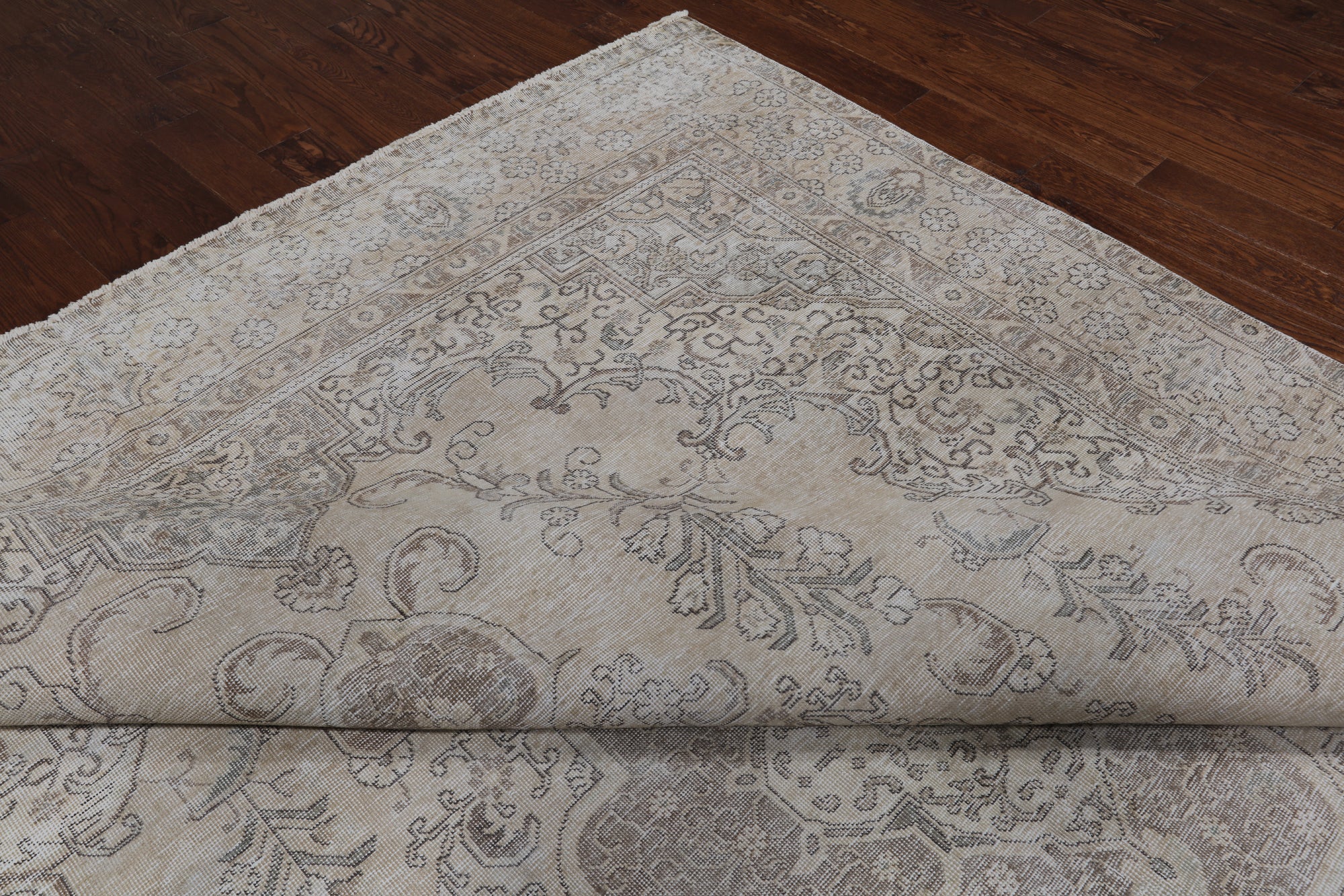 SUPER SALE Ivory Persian Vintage White Wash Hand Knotted Wool Area Rug - 9' 8" X 12' 5"