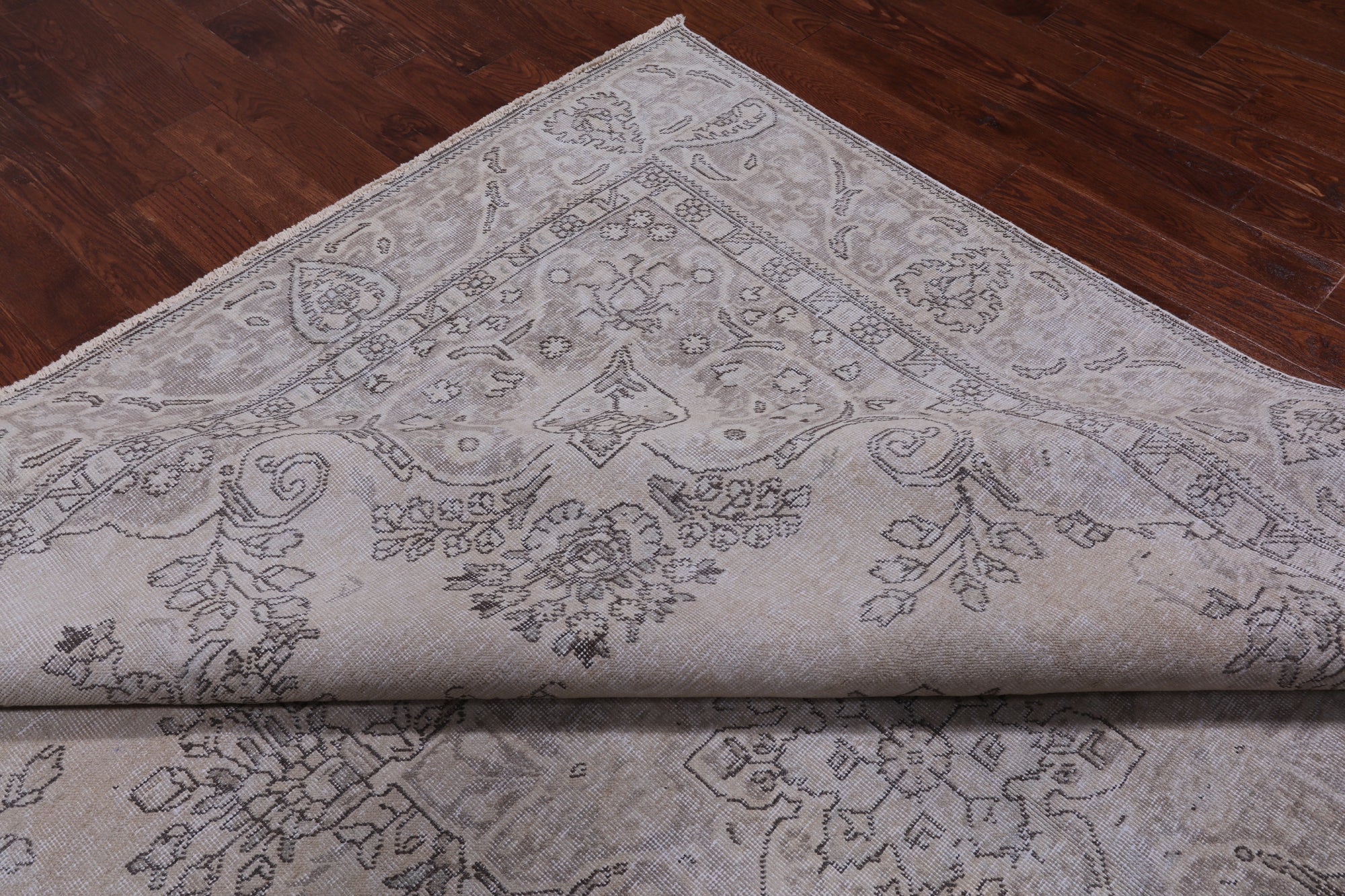 SUPER SALE Ivory Persian Vintage White Wash Hand Knotted Wool Area Rug - 9' 5" X 12' 7"