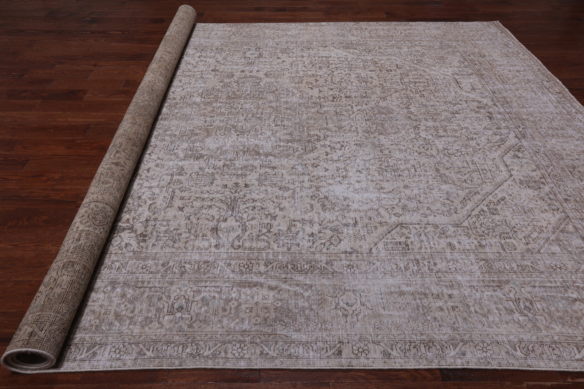 SUPER SALE Ivory Persian Vintage White Wash Hand Knotted Wool Area Rug - 9' 1" X 12' 6"