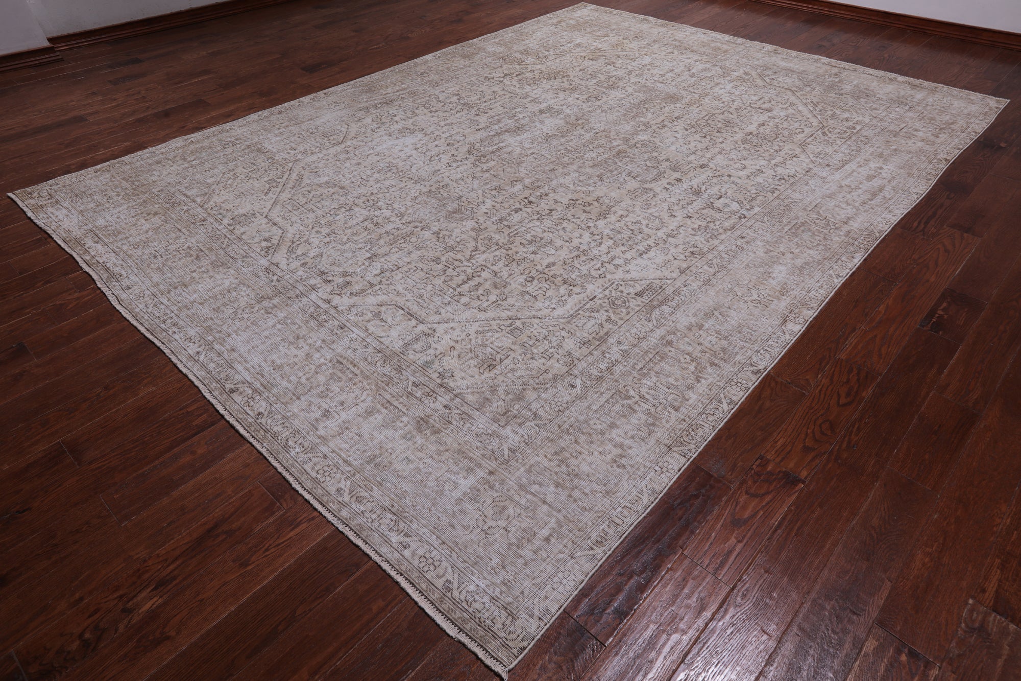 SUPER SALE Ivory Persian Vintage White Wash Hand Knotted Wool Area Rug - 9' 1" X 12' 6"