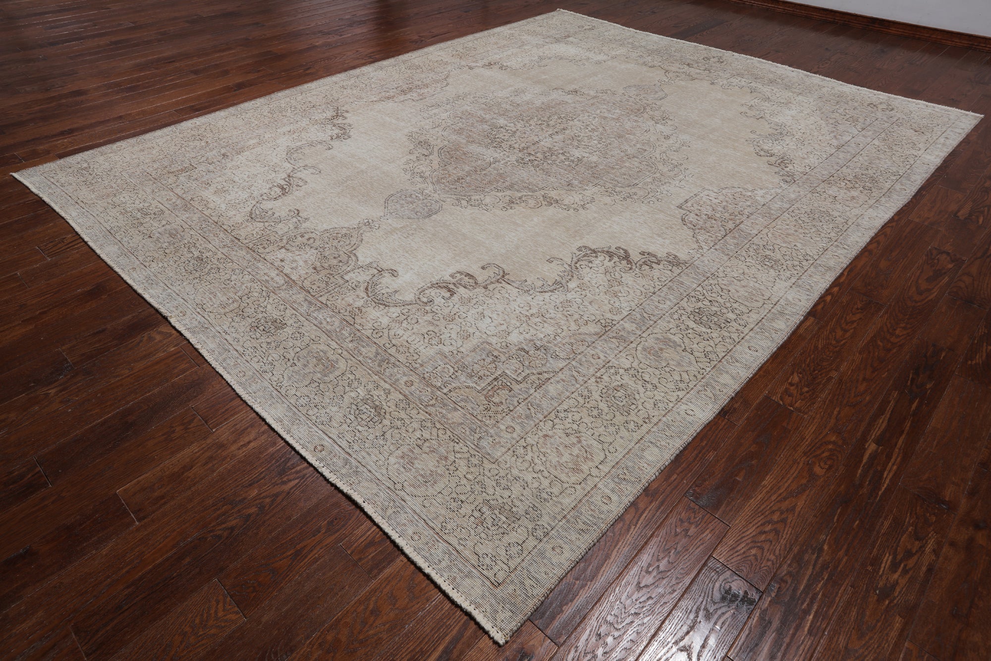 SUPER SALE Ivory Persian Vintage White Wash Hand Knotted Wool Area Rug - 9' 9" X 12' 8"