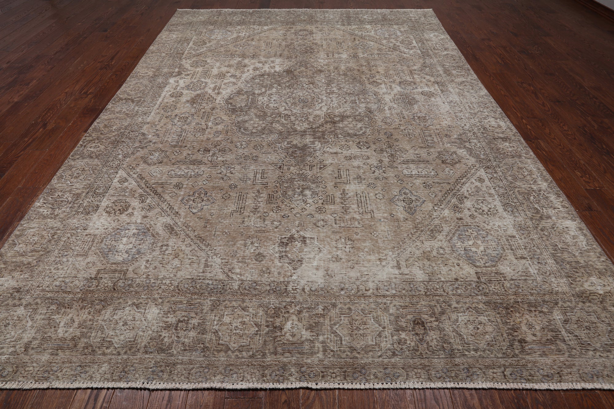 SUPER SALE Persian Vintage White Wash Hand Knotted Wool Area Rug - 9' 2" X 12' 7"