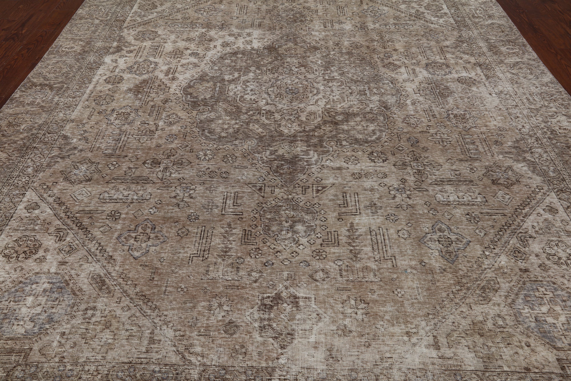 SUPER SALE Persian Vintage White Wash Hand Knotted Wool Area Rug - 9' 2" X 12' 7"