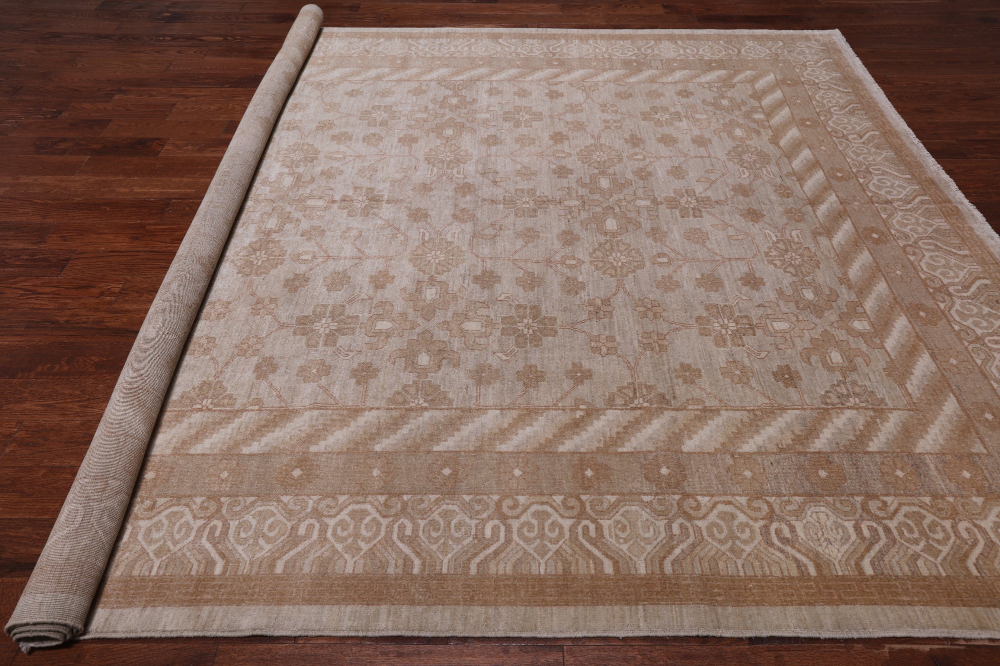 Traditional Handmade Rug - 9' 1" X 11' 3"