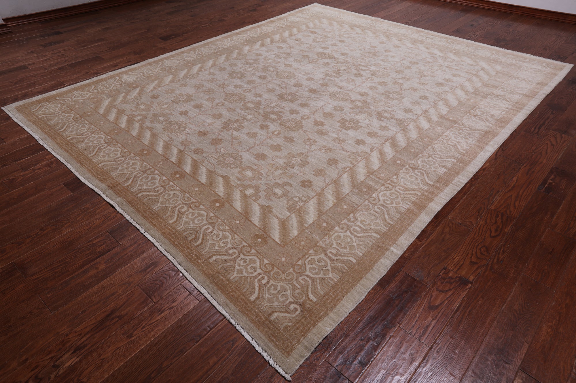 Traditional Handmade Rug - 9' 1" X 11' 3"