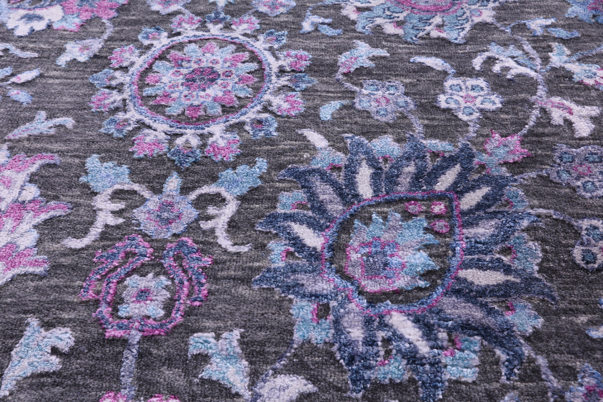 Grey Modern Hand Knotted Wool & Silk Rug - 8' 1" X 10' 3" - Golden Nile
