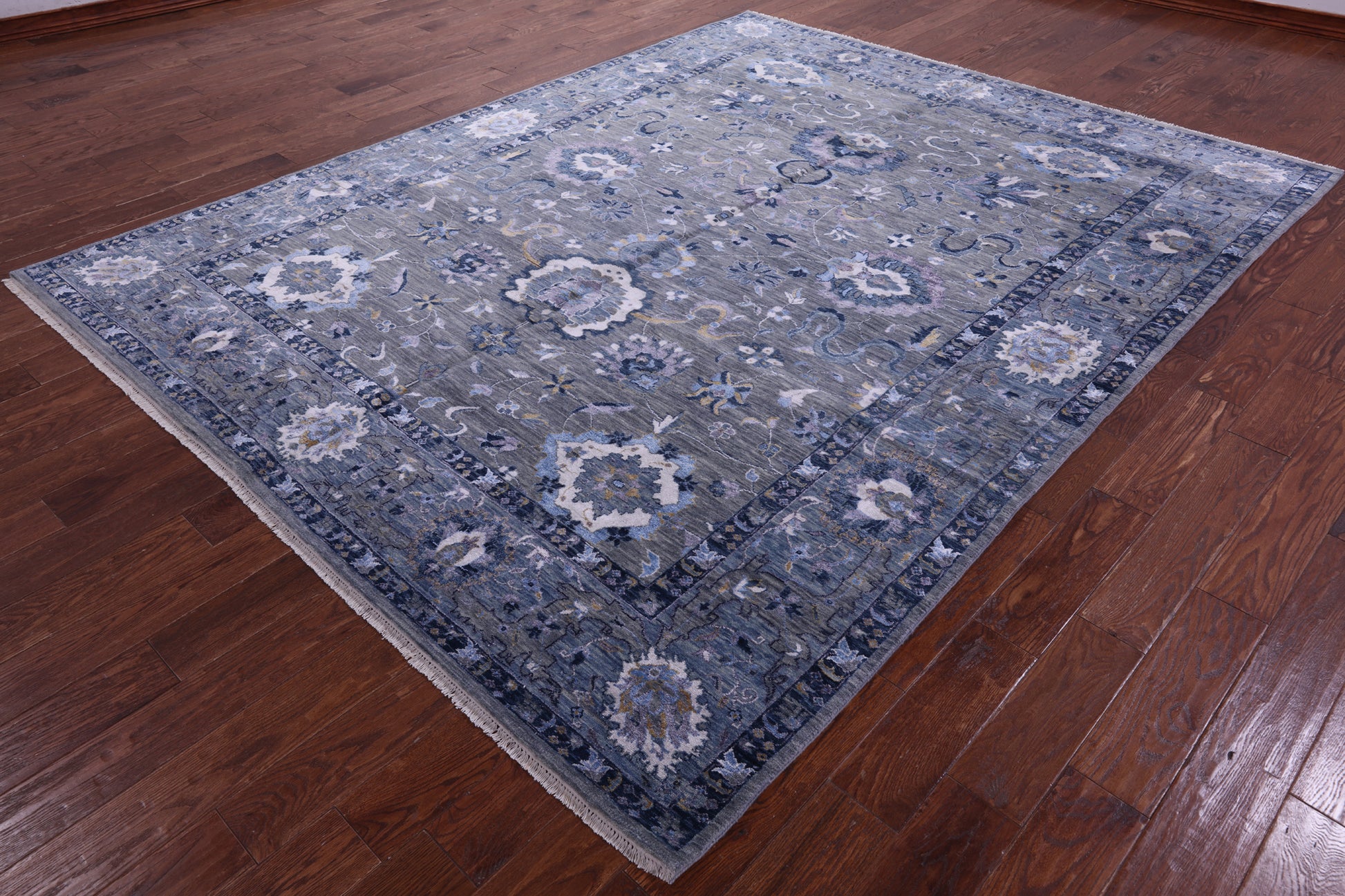 Grey Modern Hand Knotted Wool & Silk Rug - 7' 11" X 10' 1" - Golden Nile