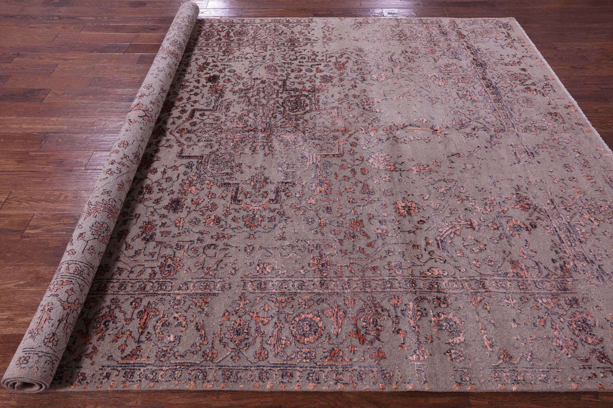 Modern Hand Knotted Wool & Silk Rug - 8' 0" X 10' 2" - Golden Nile