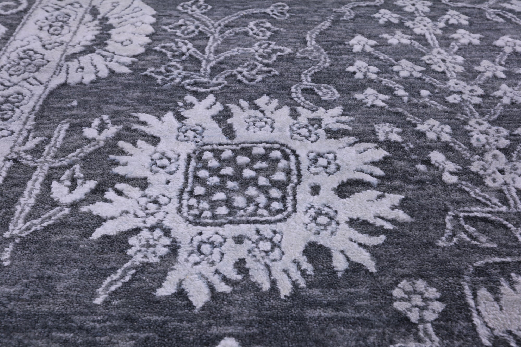 Grey Modern Handmade Wool & Silk Rug - 9' 1" X 11' 10" - Golden Nile