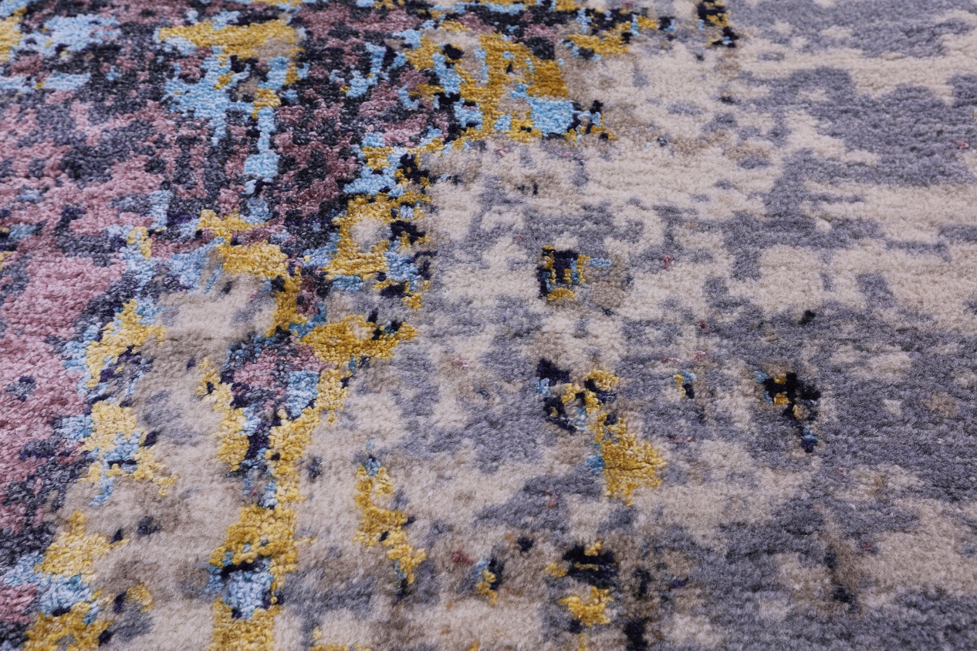 Modern Handmade Wool & Silk Rug - 8' 1" X 10' 1" - Golden Nile