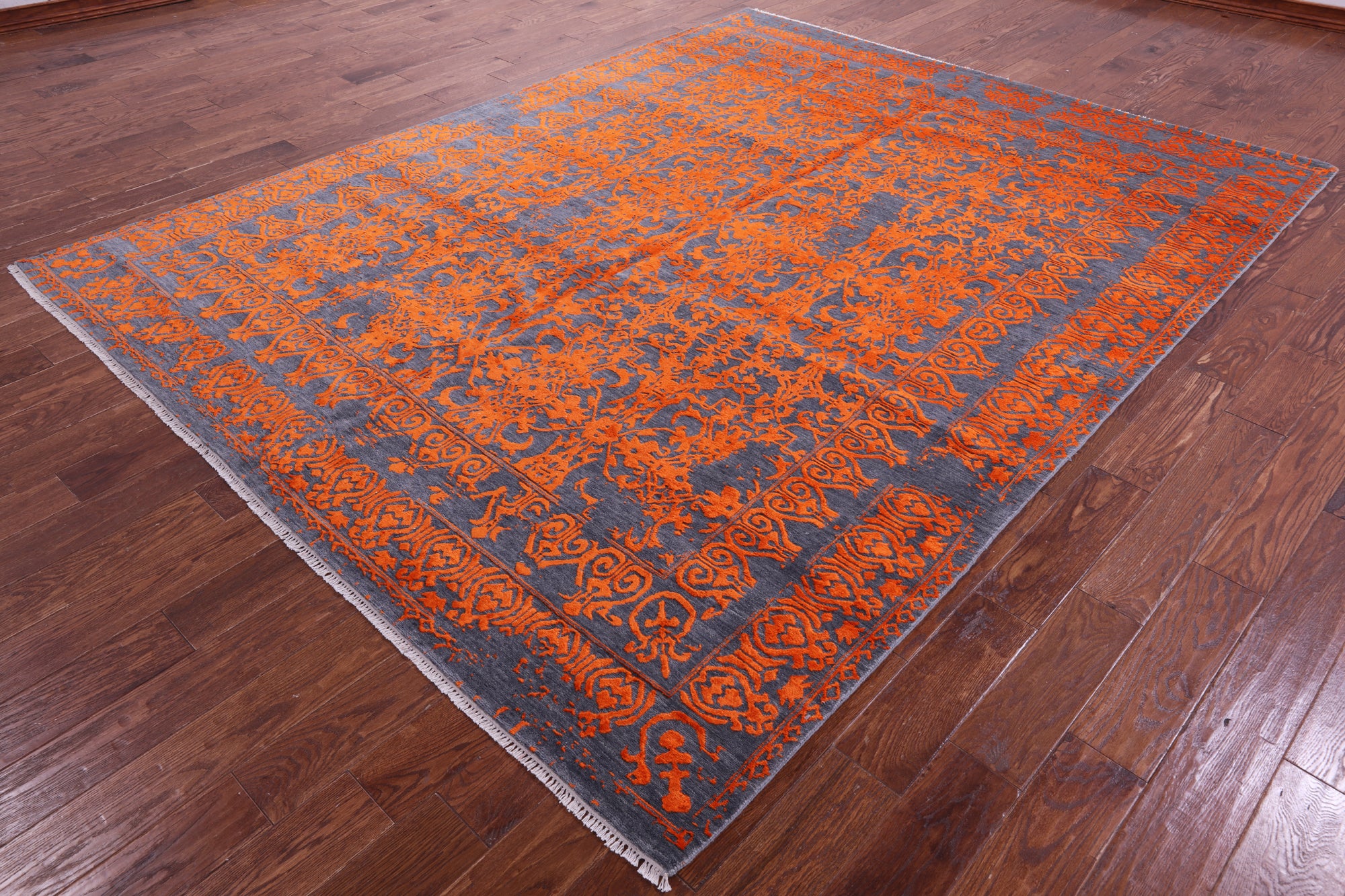 Grey Persian Handmade Wool & Silk Rug - 7' 11" X 10' 0" - Golden Nile