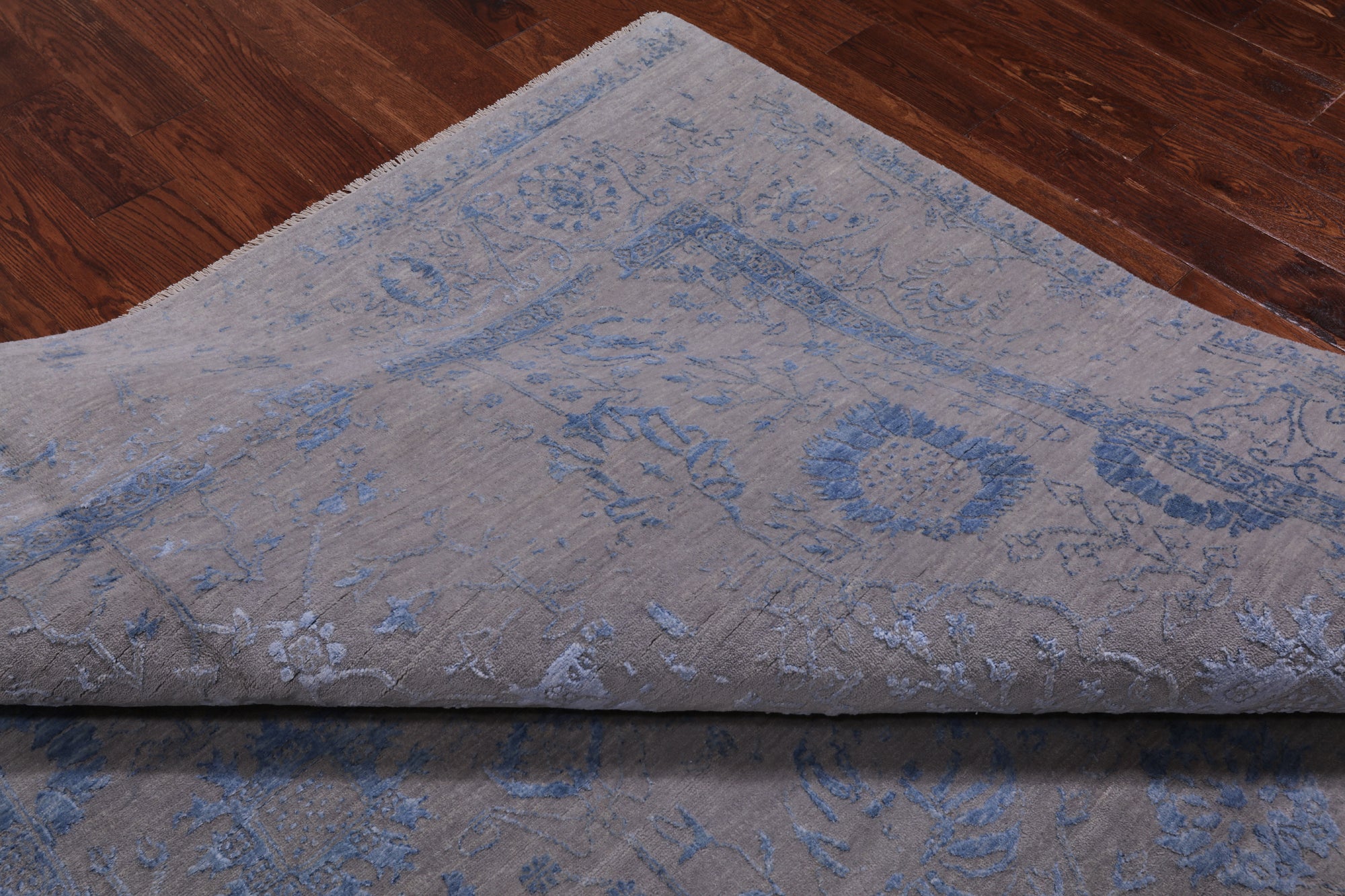 Grey Contemporary Hand Knotted Wool & Silk Rug - 7' 11" X 10' 3"