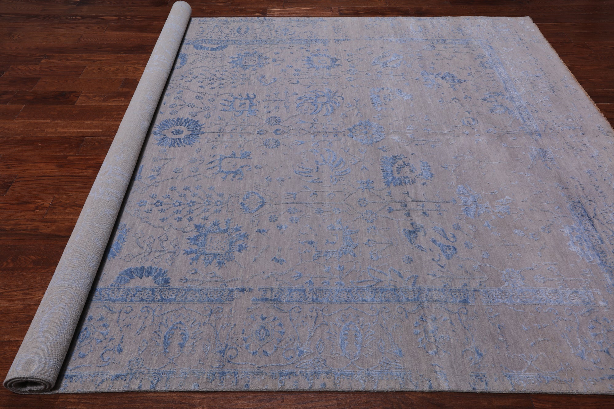 Grey Contemporary Hand Knotted Wool & Silk Rug - 7' 11" X 10' 3"