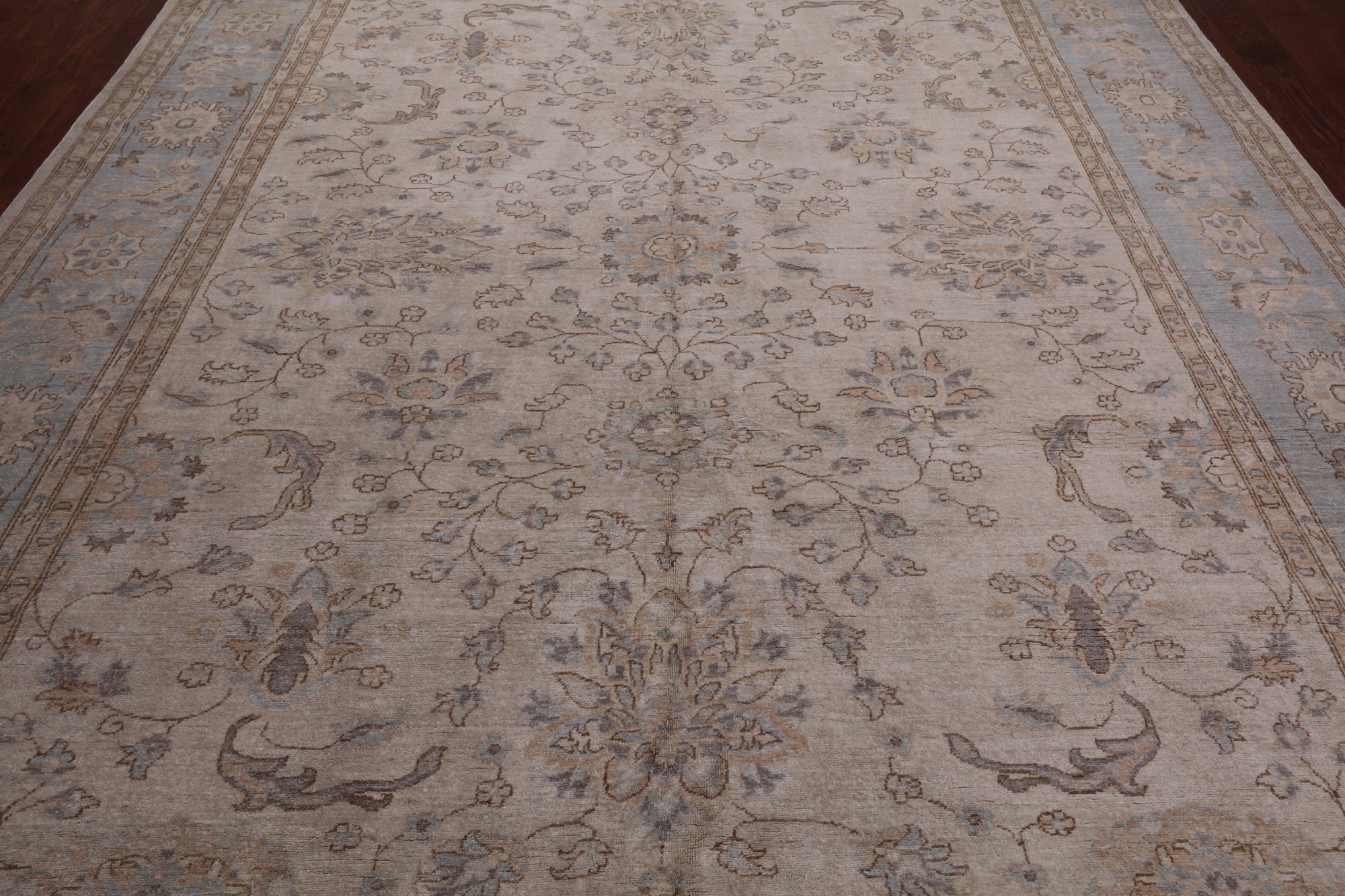 Ivory White Wash Peshawar Hand Knotted Wool Rug - 8' 11" X 12' 0"