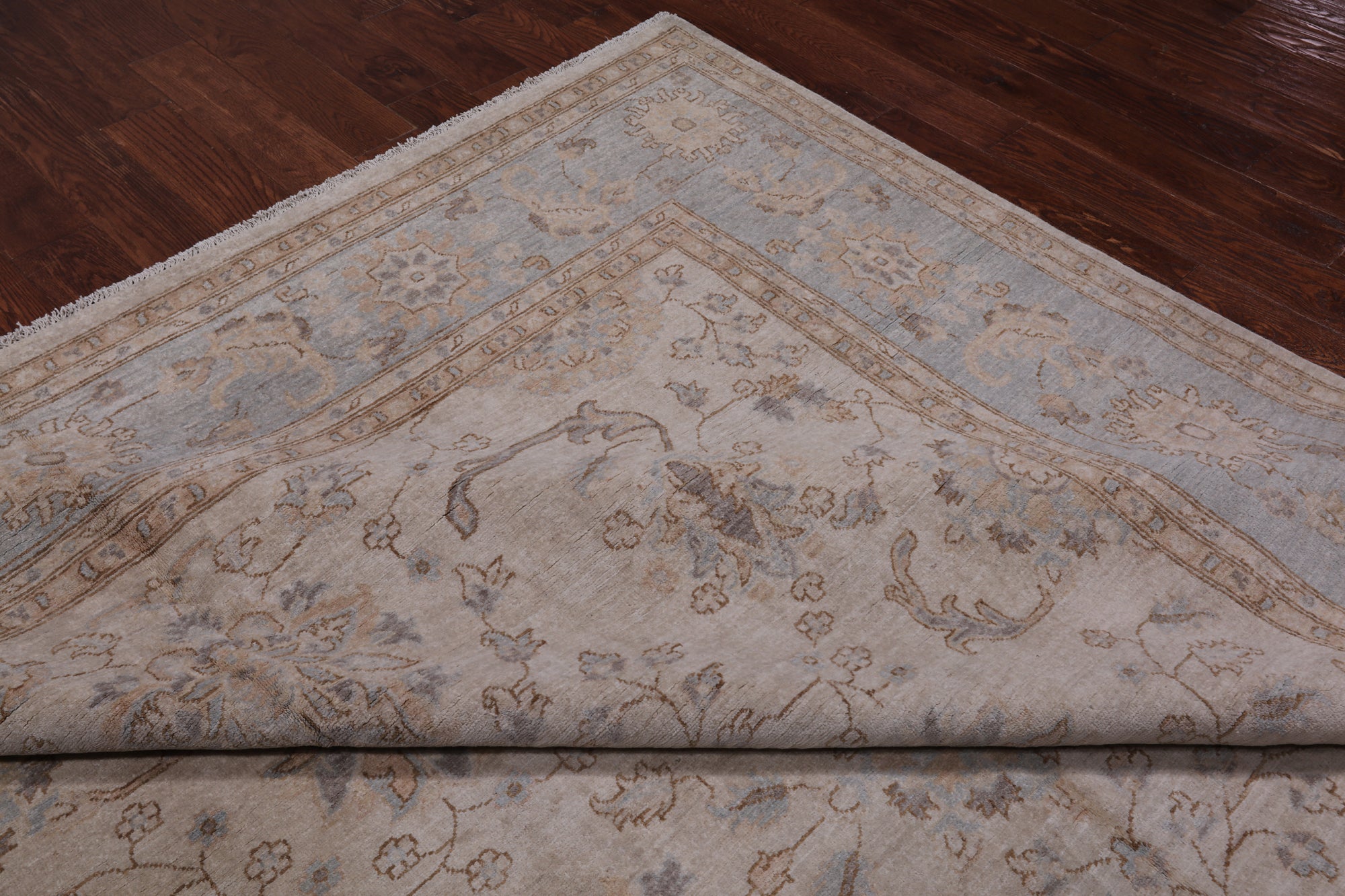 Ivory White Wash Peshawar Hand Knotted Wool Rug - 8' 11" X 12' 0"
