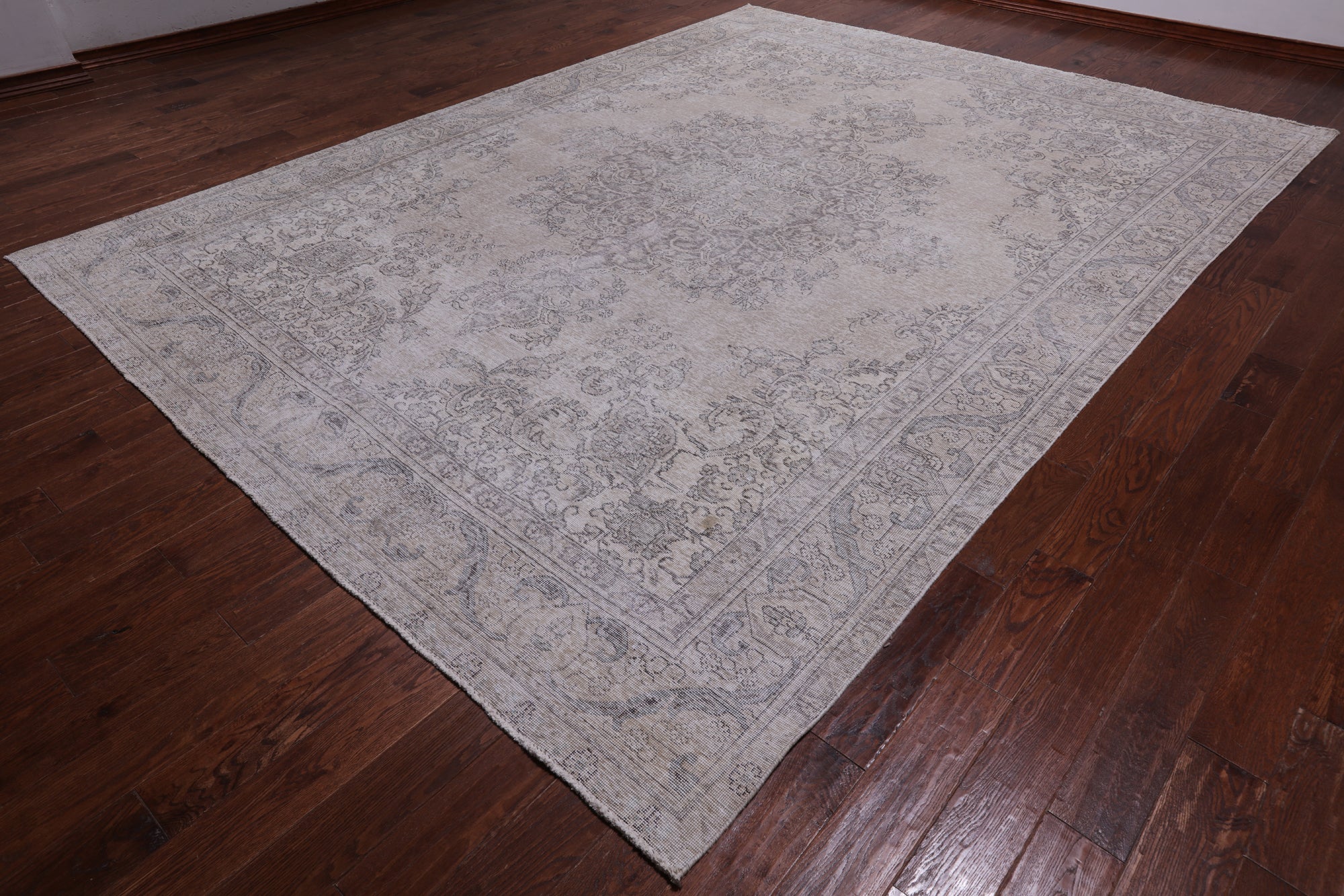 SUPER SALE Ivory Persian Vintage White Wash Hand Knotted Wool Rug - 9' 6" X 12' 11"