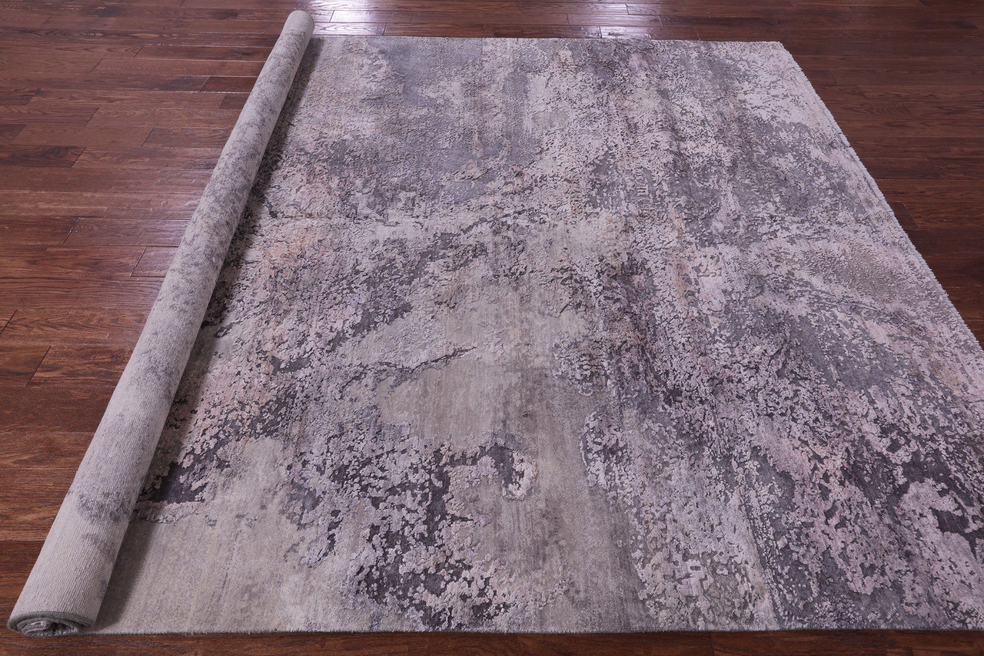 Abstract Modern Hand Knotted Wool & Silk Rug - 7' 11" X 10' 1" - Golden Nile