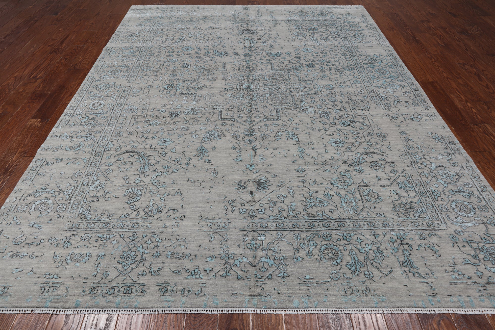 Grey Persian Heriz Serapi Handmade Wool & Silk Rug - 8' 1" X 10' 1"