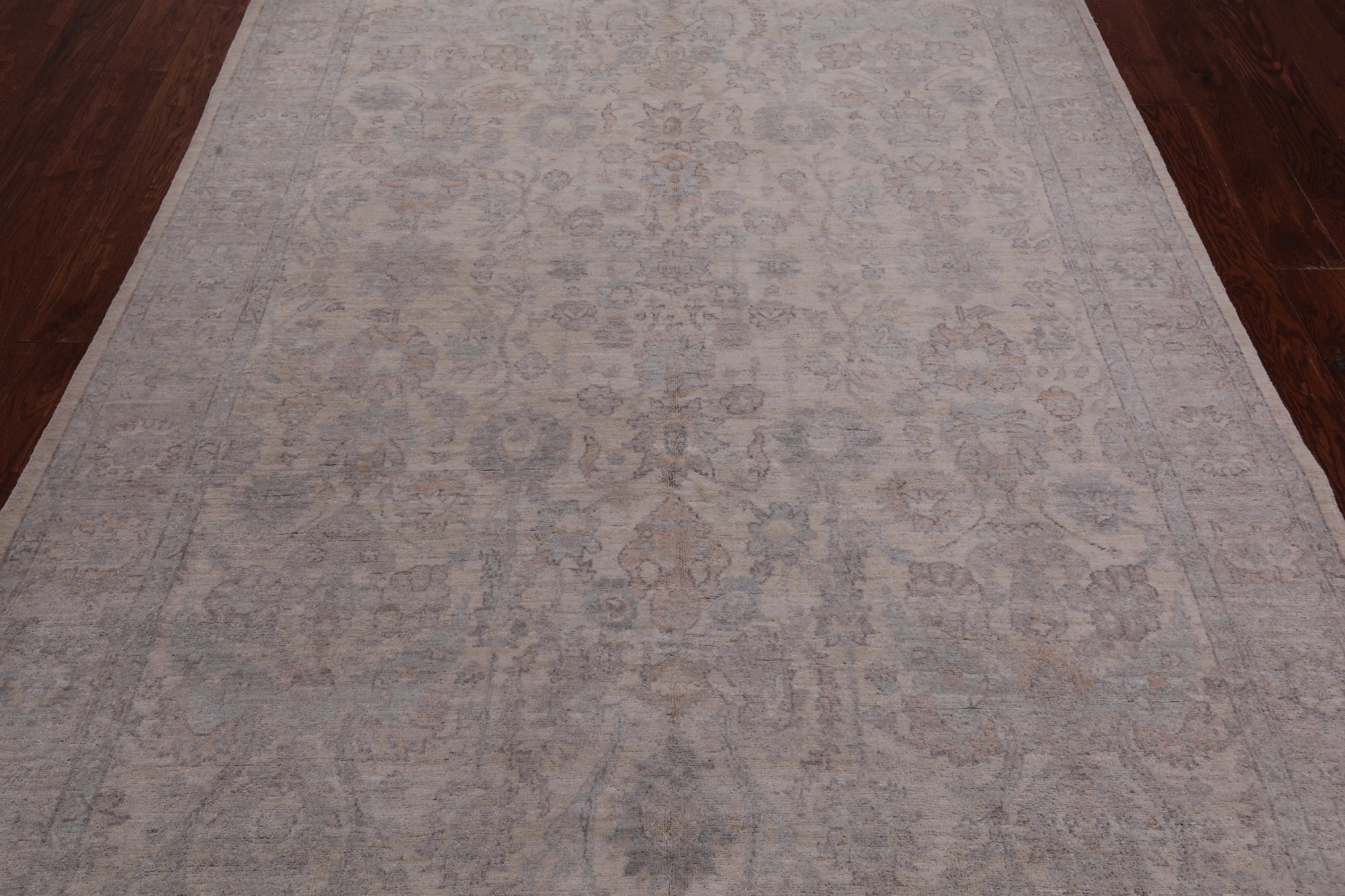 White Wash Peshawar Hand Knotted Wool Rug - 6' 0" X 9' 2"