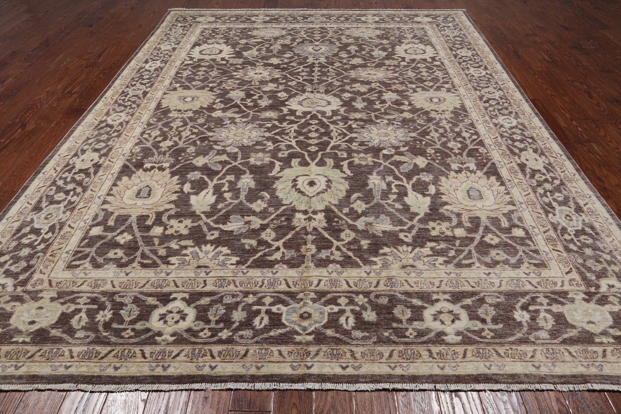Peshawar Handmade Wool Rug - 8' 11" X 11' 9"
