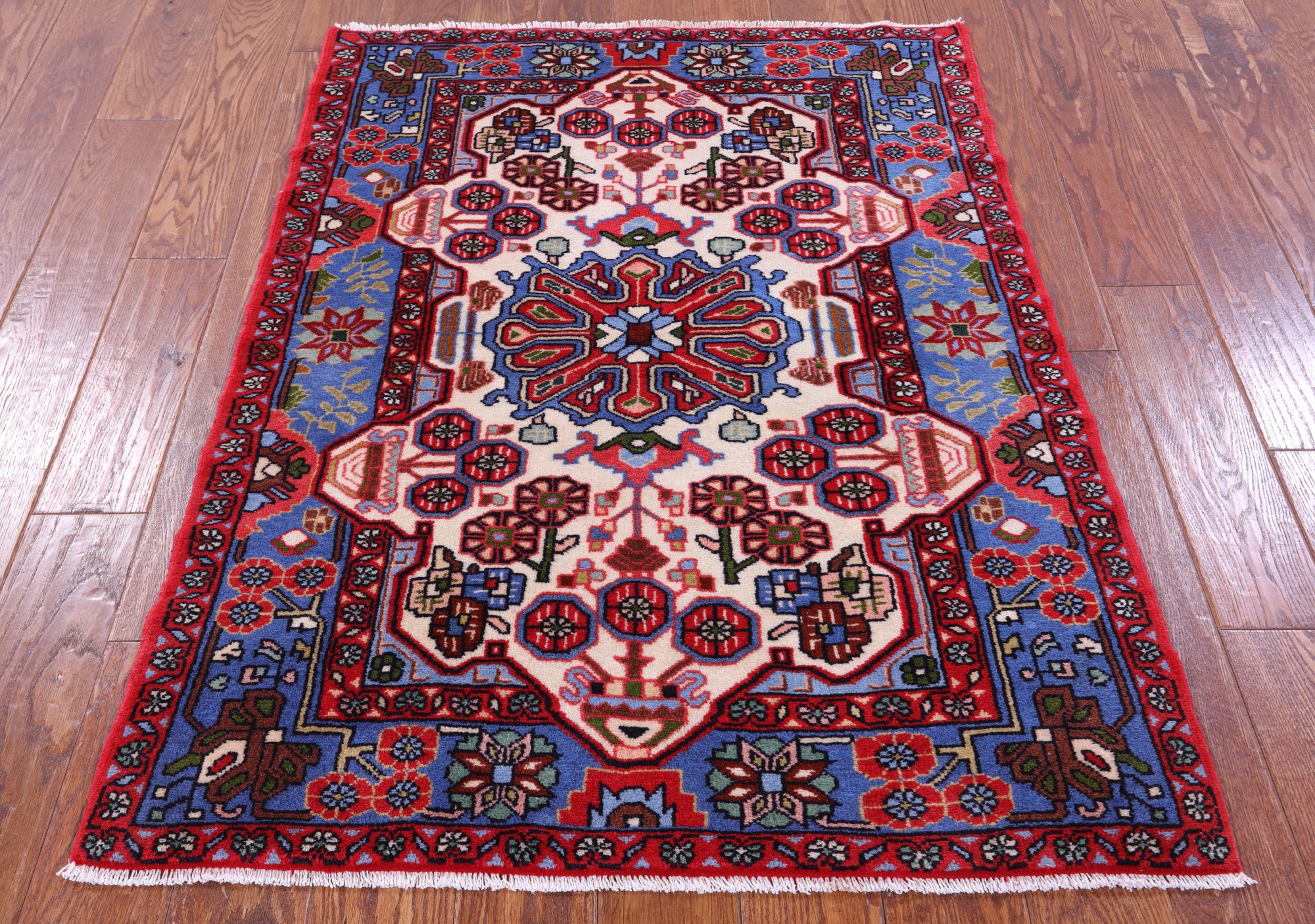 Ivory New Authentic Persian Nahavand Wool Rug - 3' 5" X 4' 8" - Golden Nile
