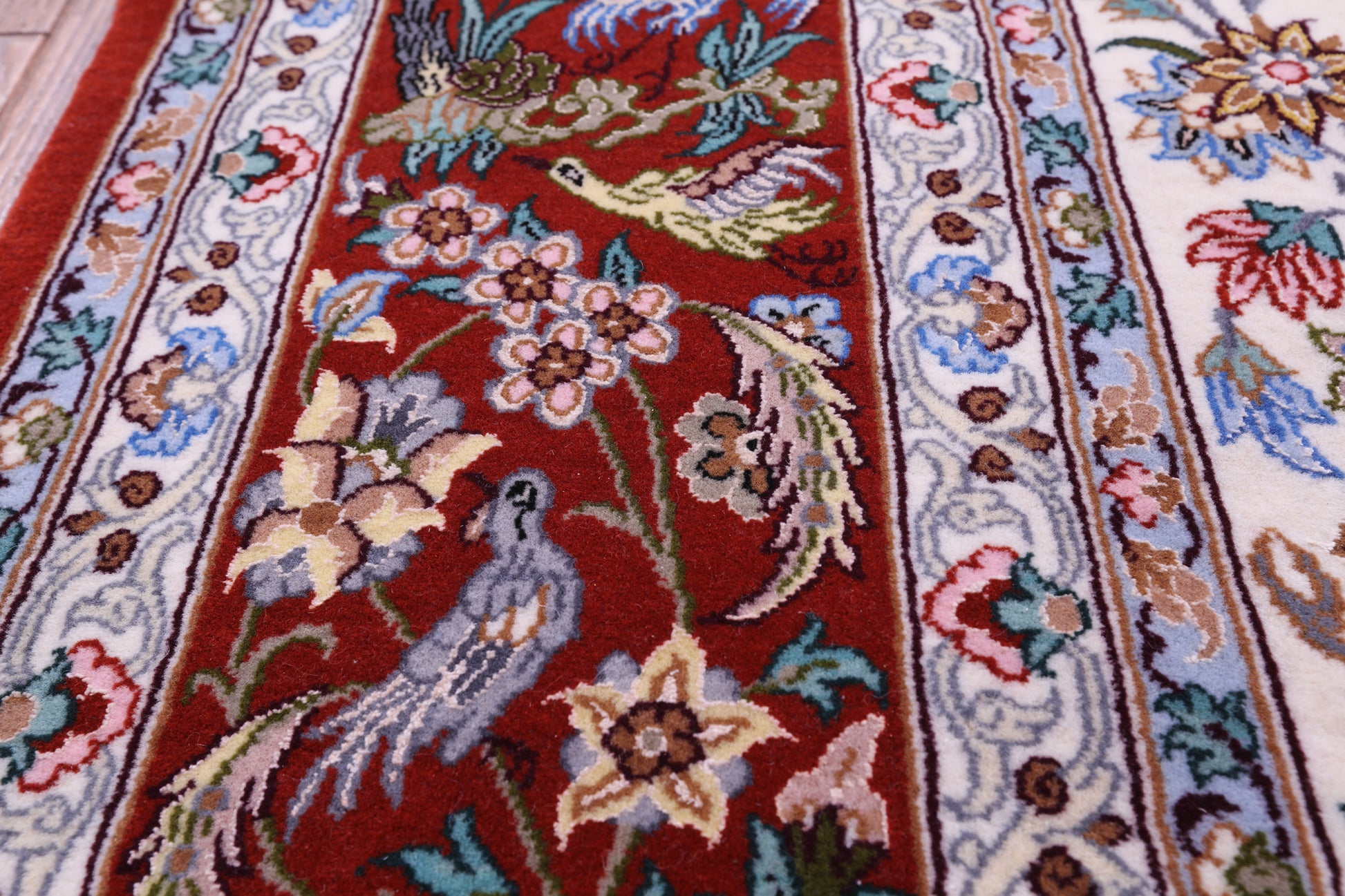 Ivory Signed Authentic Persian Isfahan Hand Knotted Wool & Silk Rug - 4' 11" X 7' 8" - Golden Nile