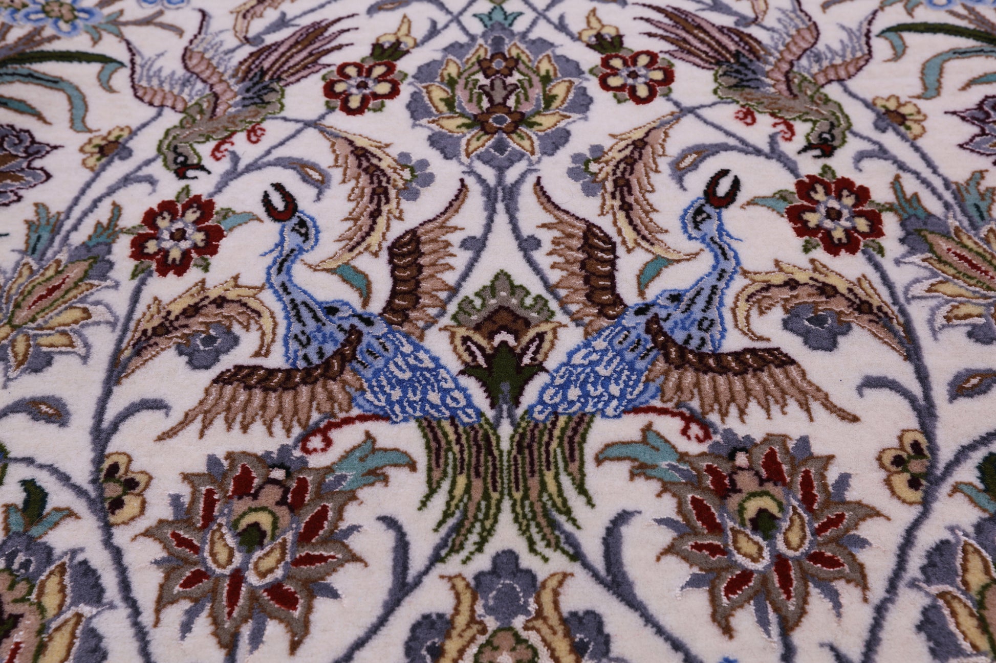 Ivory Signed Authentic Persian Isfahan Hand Knotted Wool & Silk Rug - 4' 11" X 7' 8" - Golden Nile