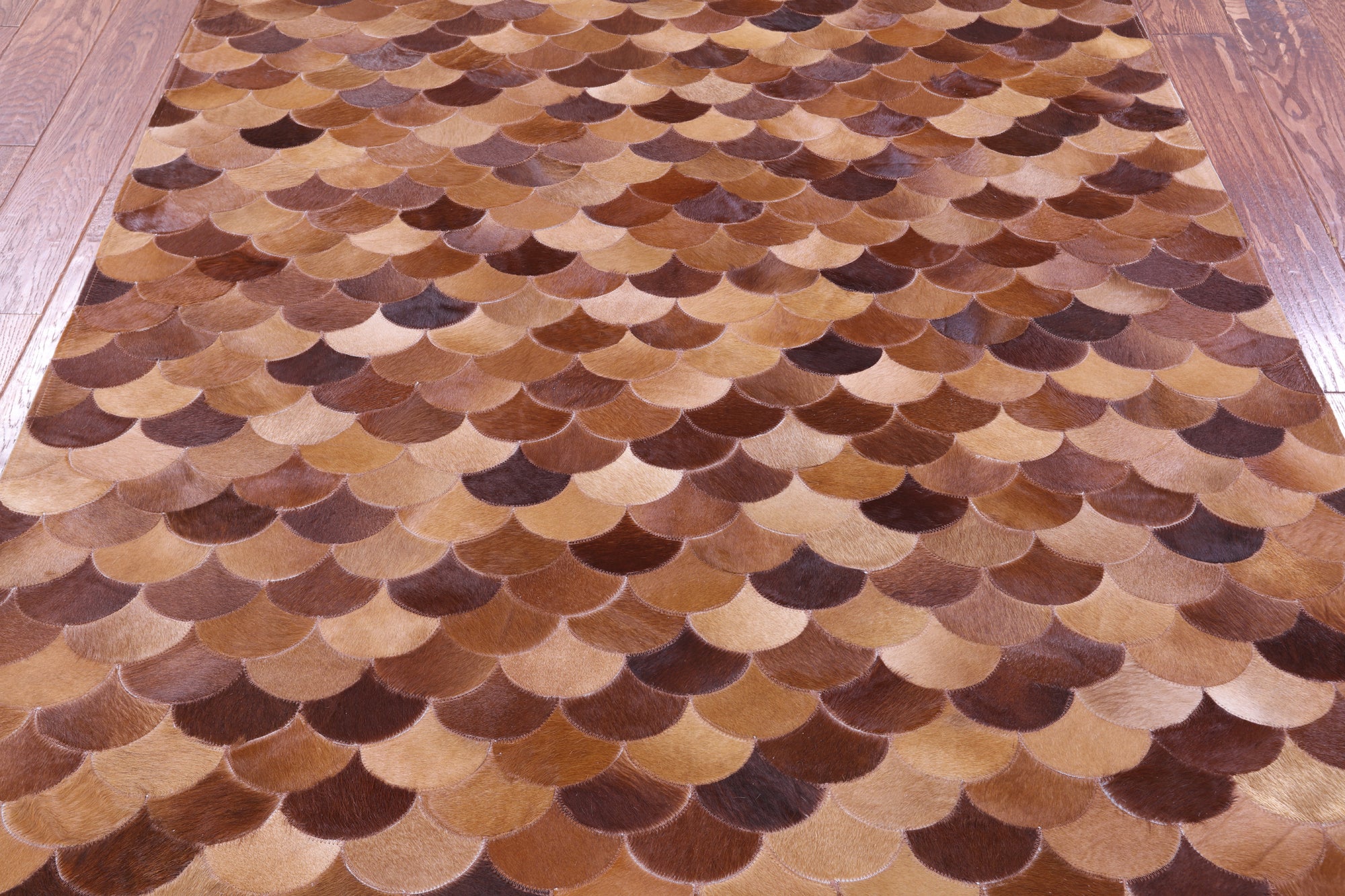 Brown Natural Cowhide Hand Stitched Patchwork Rug - 5' 0" X 6' 8" - Golden Nile