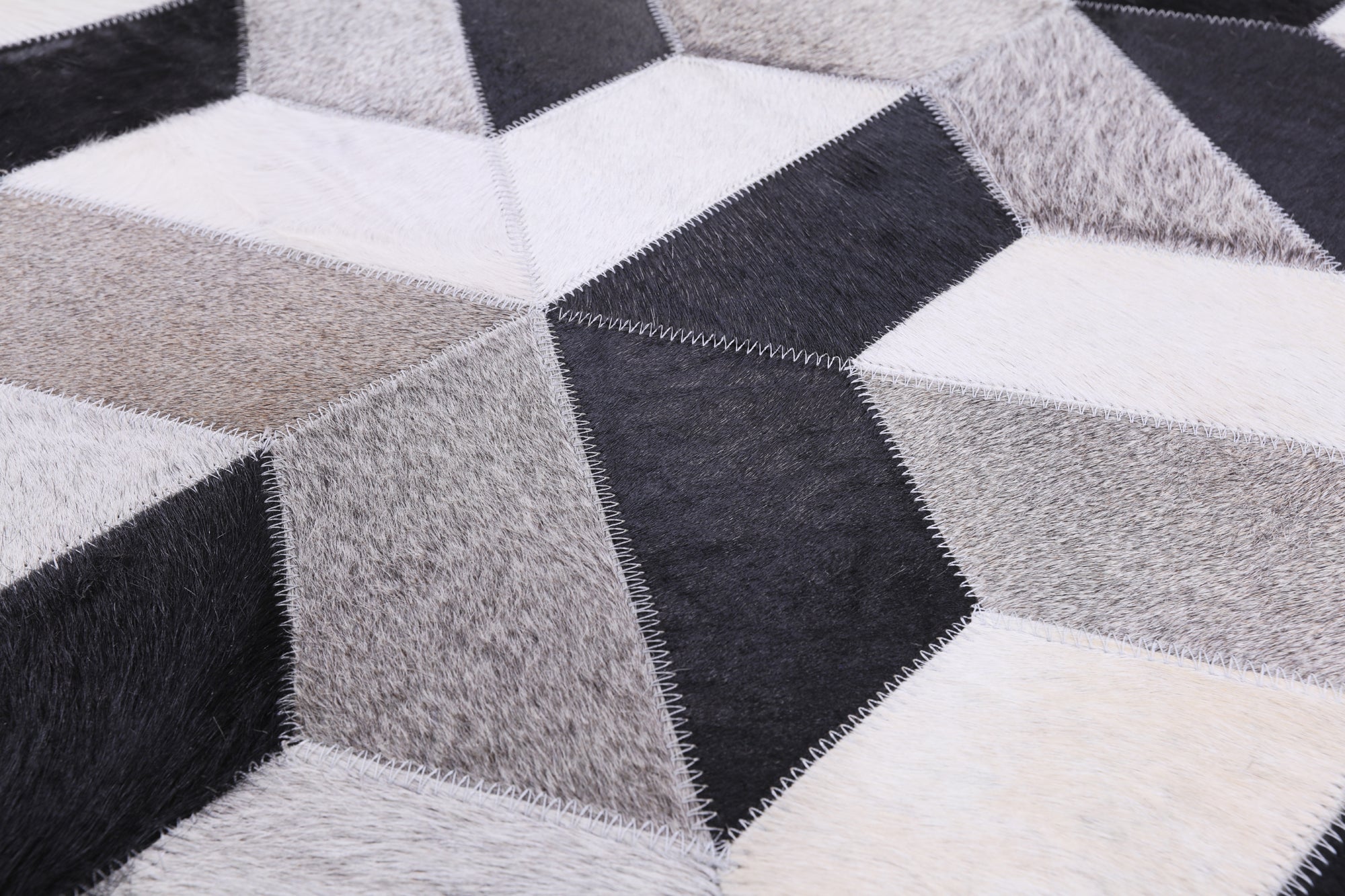 Square Natural Cowhide Hand Stitched Patchwork Rug - 7' 0" X 7' 0" - Golden Nile