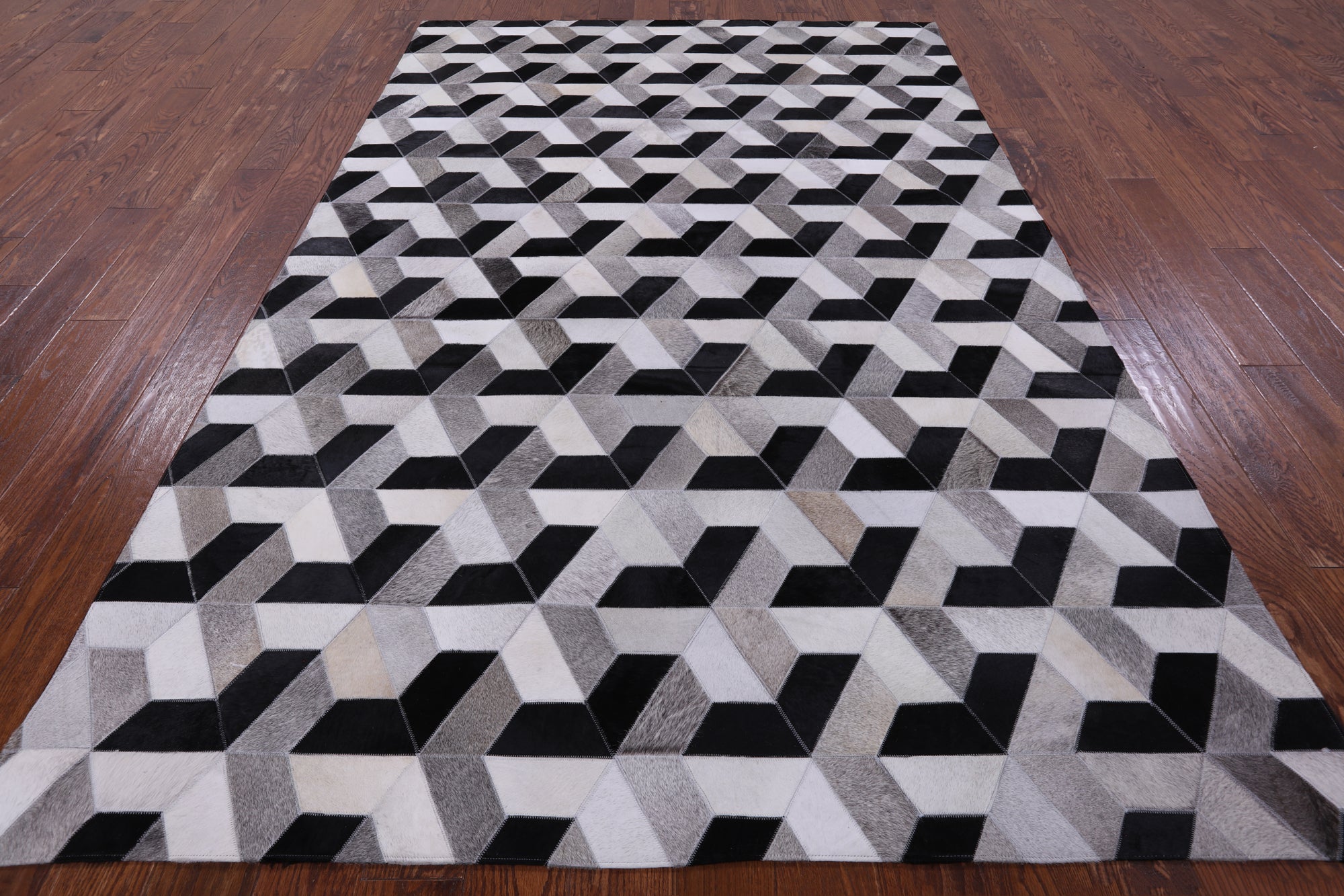 Natural Cowhide Hand Stitched Patchwork Rug - 6' 0" X 9' 0" - Golden Nile