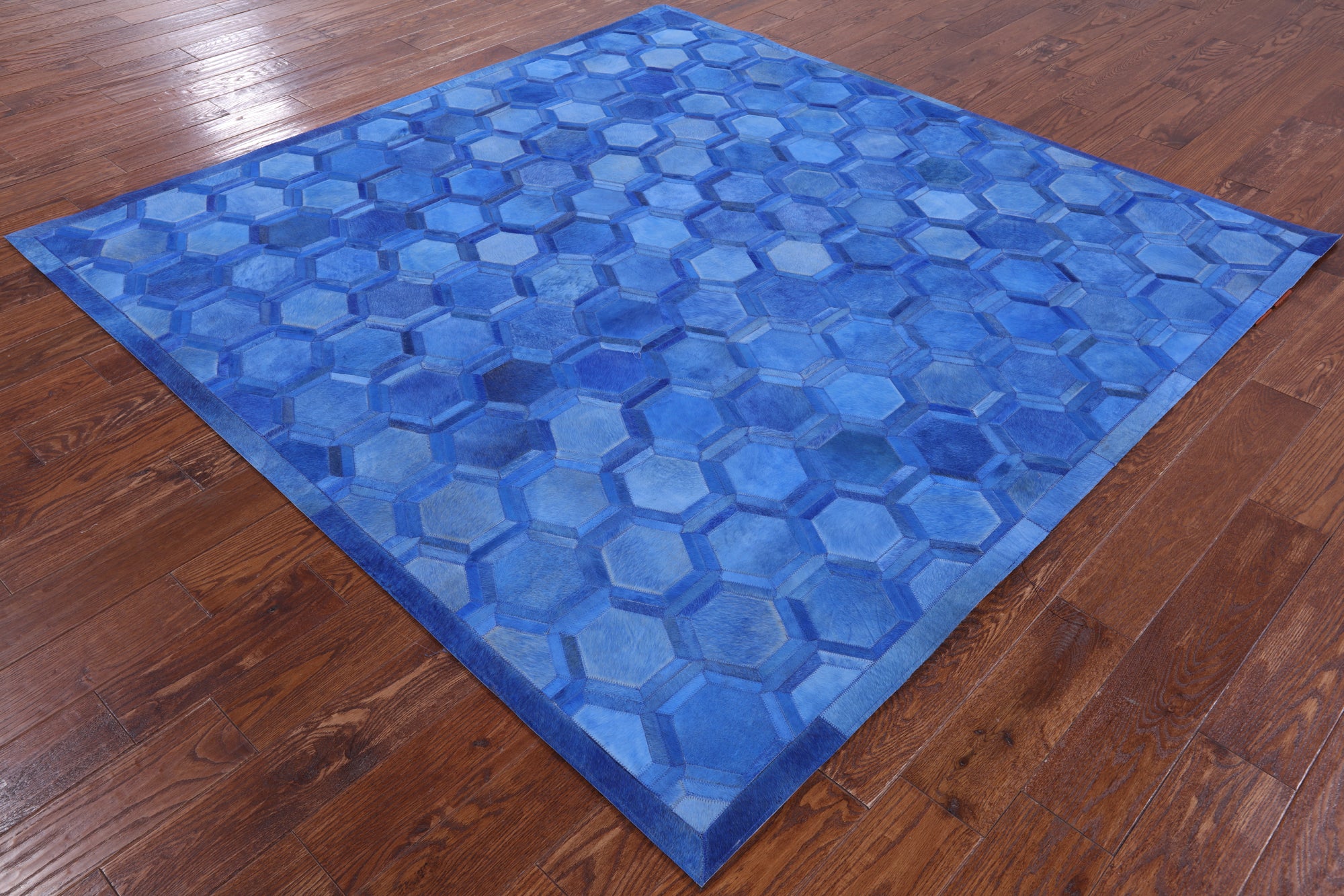 Blue Square Natural Cowhide Hand Stitched Patchwork Rug - 7' 0" X 7' 0" - Golden Nile