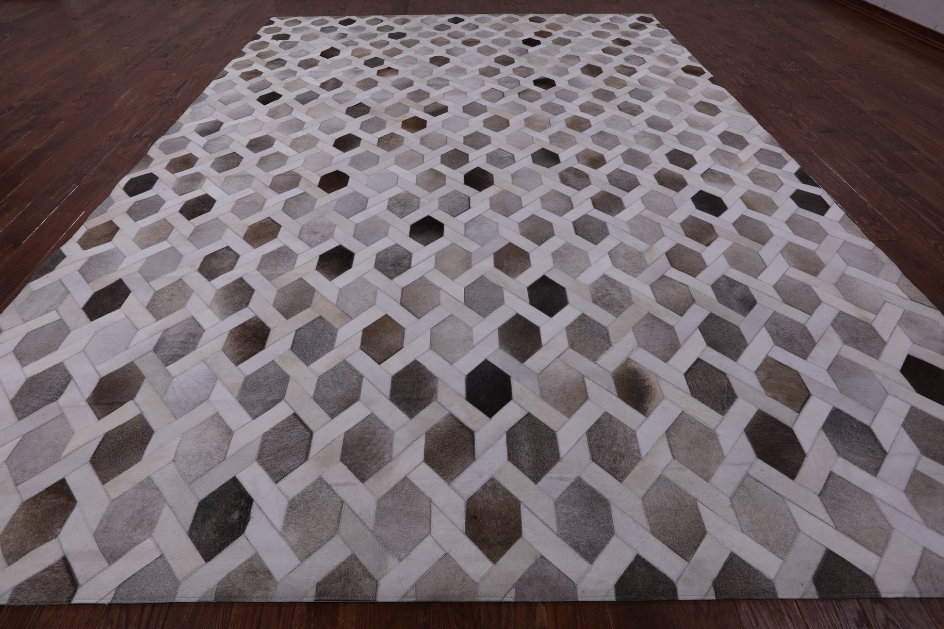 Natural Cowhide Hand Stitched Patchwork Rug - 10' 0" X 14' 0" - Golden Nile