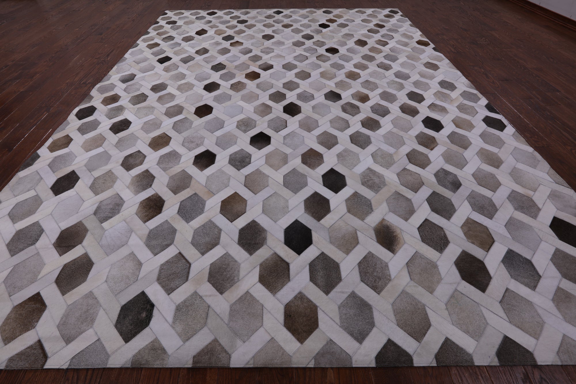 Natural Cowhide Hand Stitched Patchwork Rug - 10' 0" X 14' 0" - Golden Nile