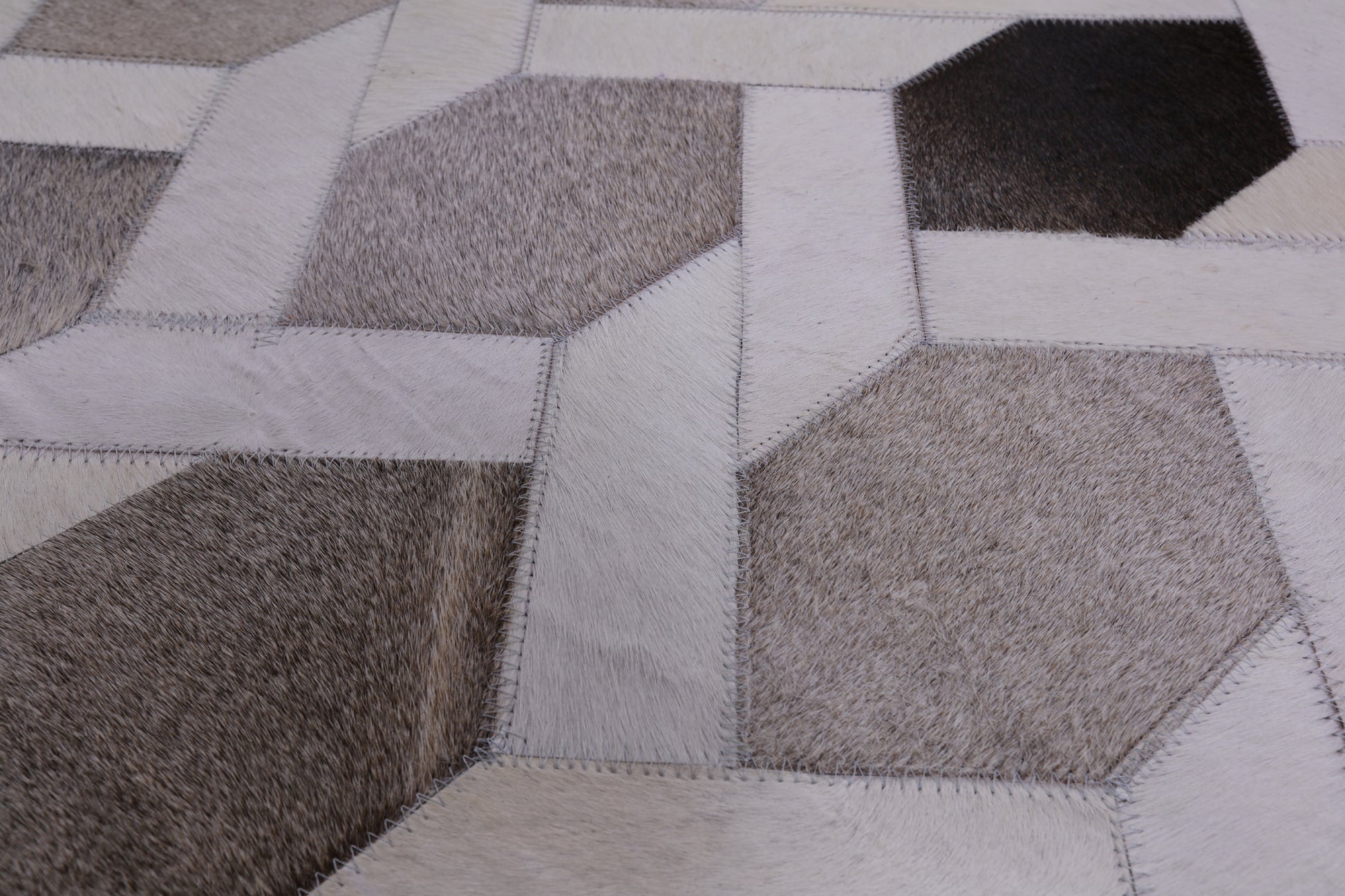 Square Natural Cowhide Hand Stitched Patchwork Rug - 9' 0" X 9' 0" - Golden Nile