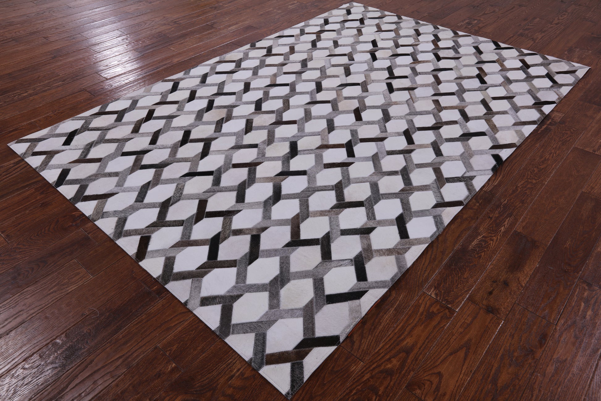 Natural Cowhide Hand Stitched Patchwork Rug - 6' 0" X 9' 0" - Golden Nile