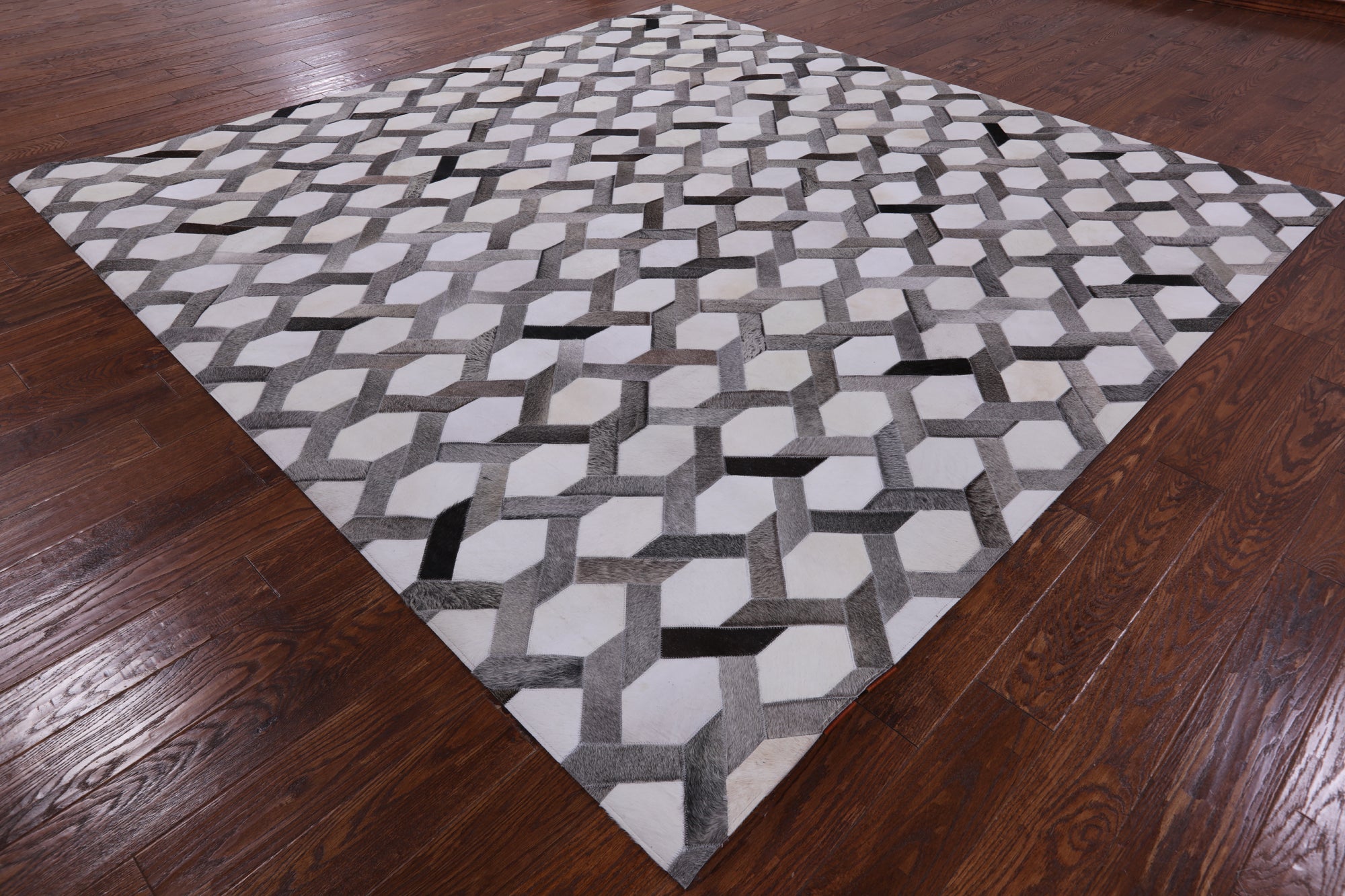 Square Natural Cowhide Hand Stitched Patchwork Rug - 9' 0" X 9' 0" - Golden Nile