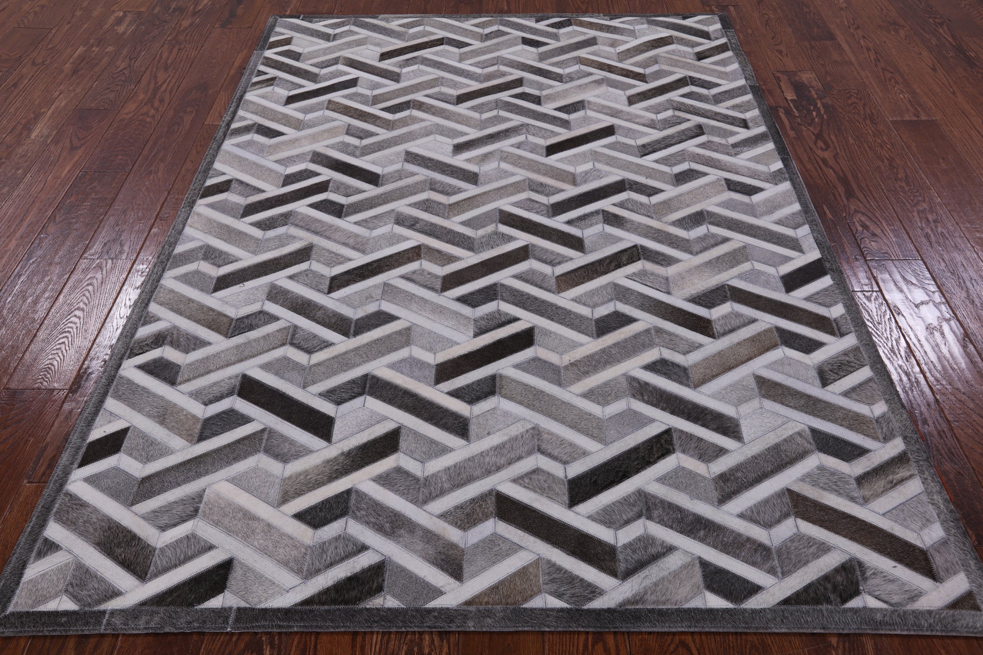 Natural Cowhide Hand Stitched Patchwork Rug - 5' 0" X 7' 0" - Golden Nile
