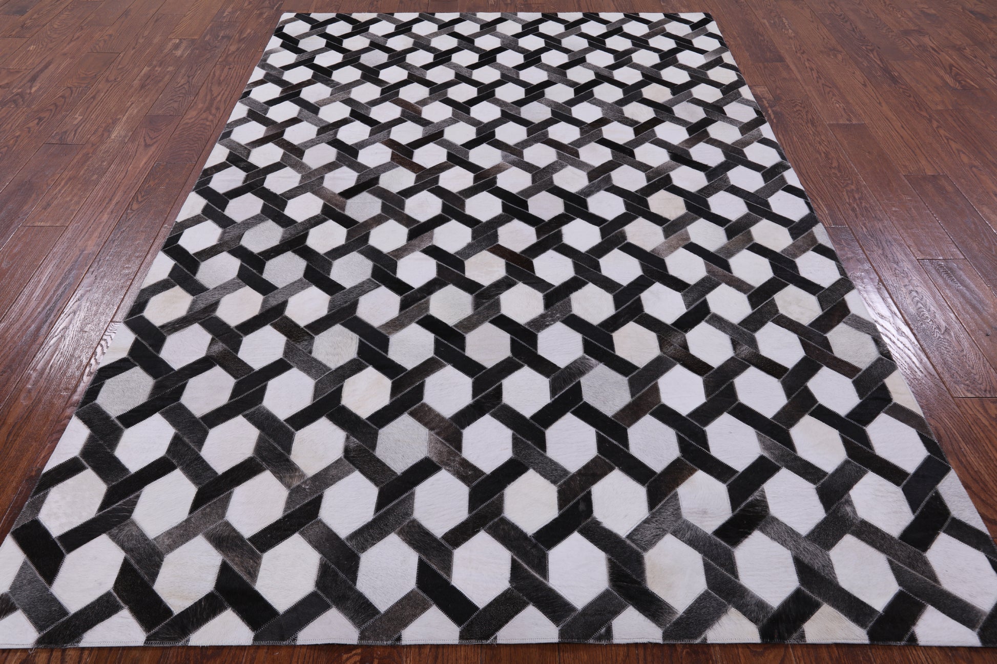 Natural Cowhide Hand Stitched Patchwork Rug - 6' 0" X 9' 0" - Golden Nile