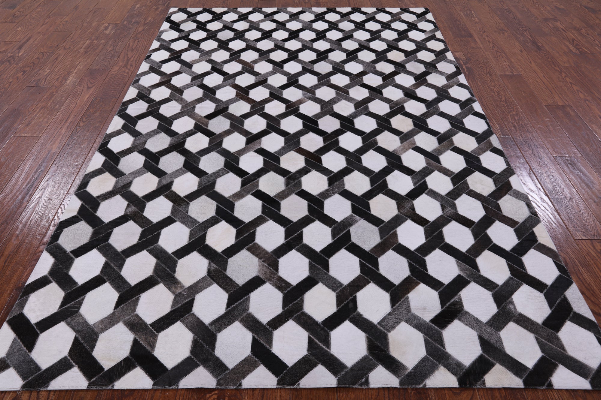 Natural Cowhide Hand Stitched Patchwork Rug - 6' 0" X 9' 0" - Golden Nile